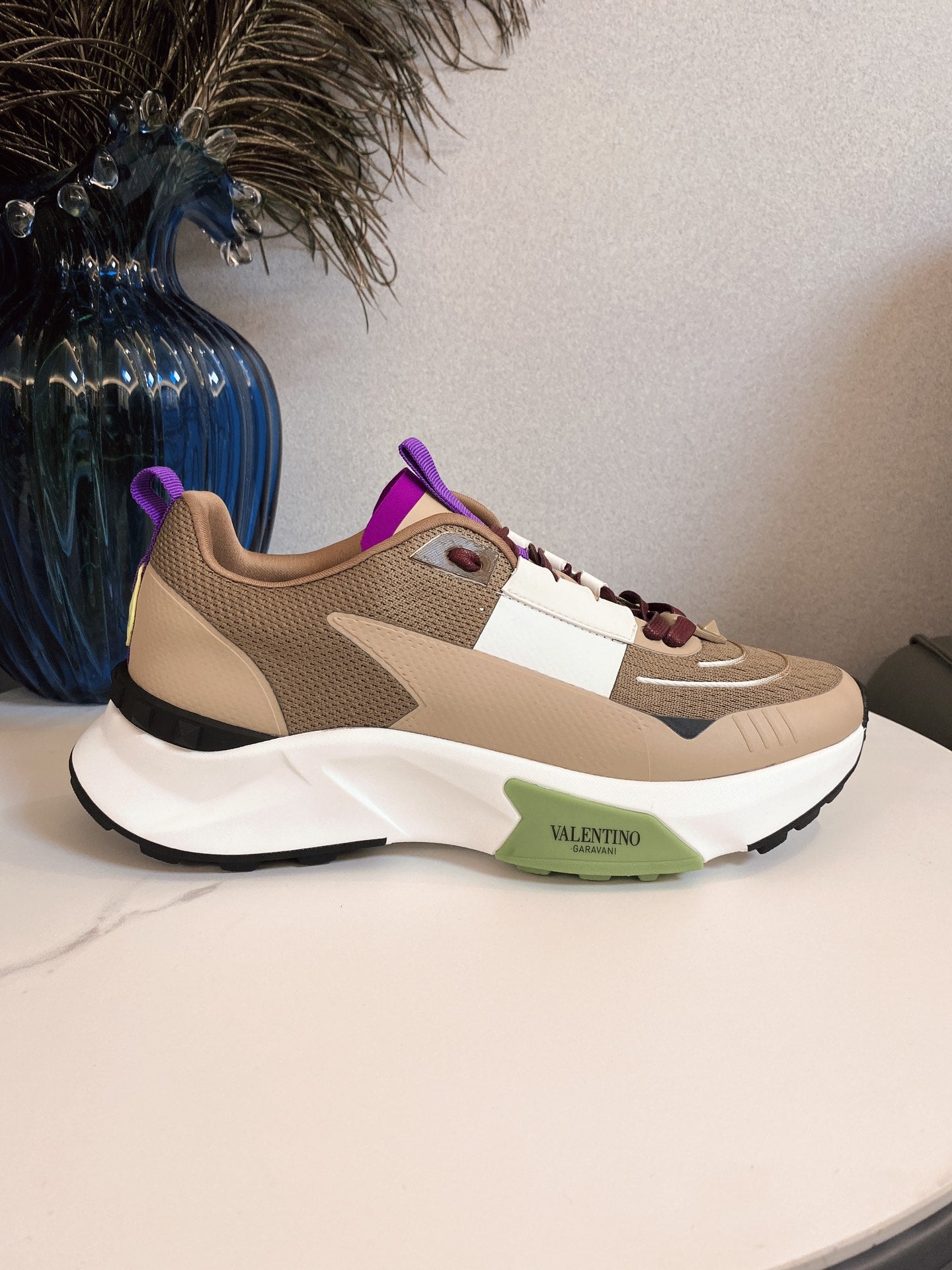 VT 25S Sneakers Dark Beige White Mesh TPU 563472