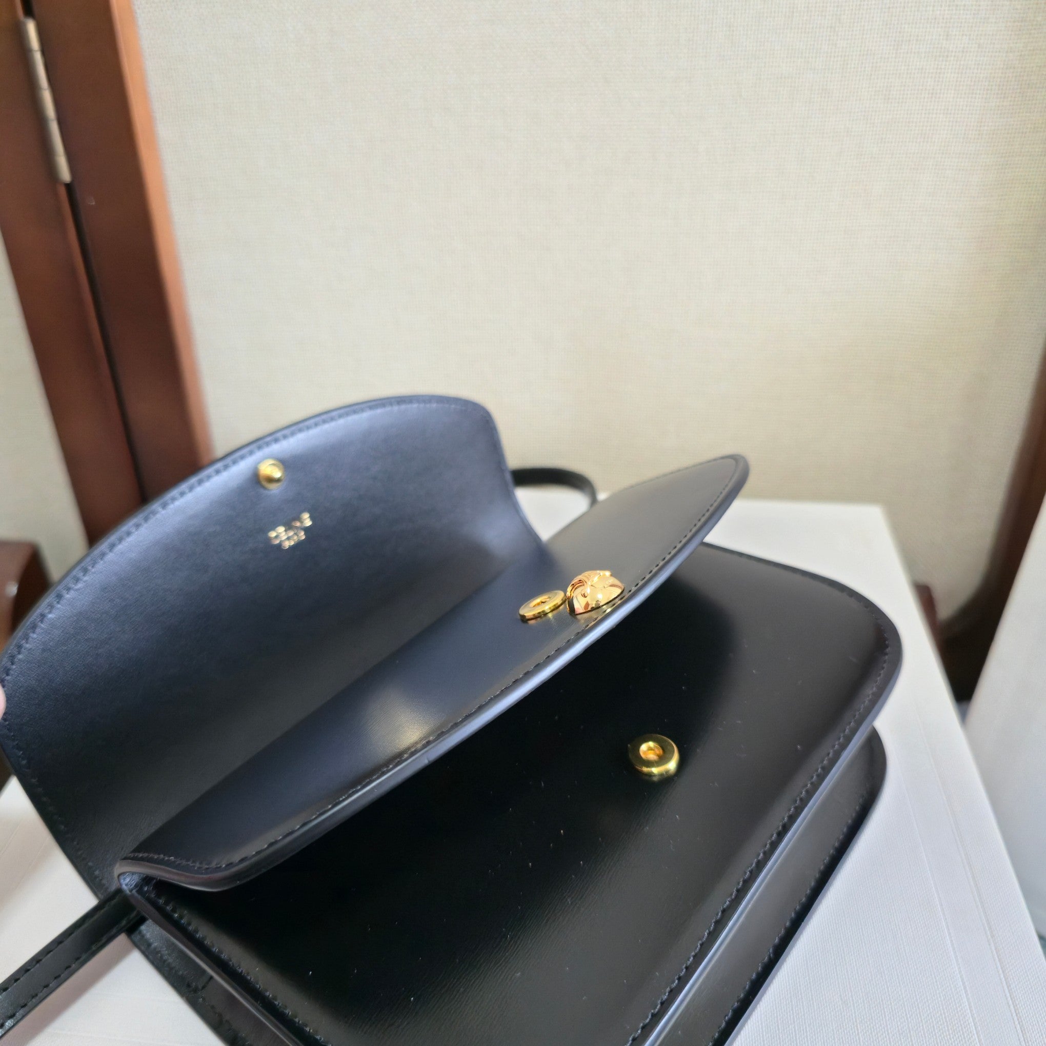 Celine 2025 Duo Wallet On Strap Bag 20cm Black Shinny Calfskin 276323