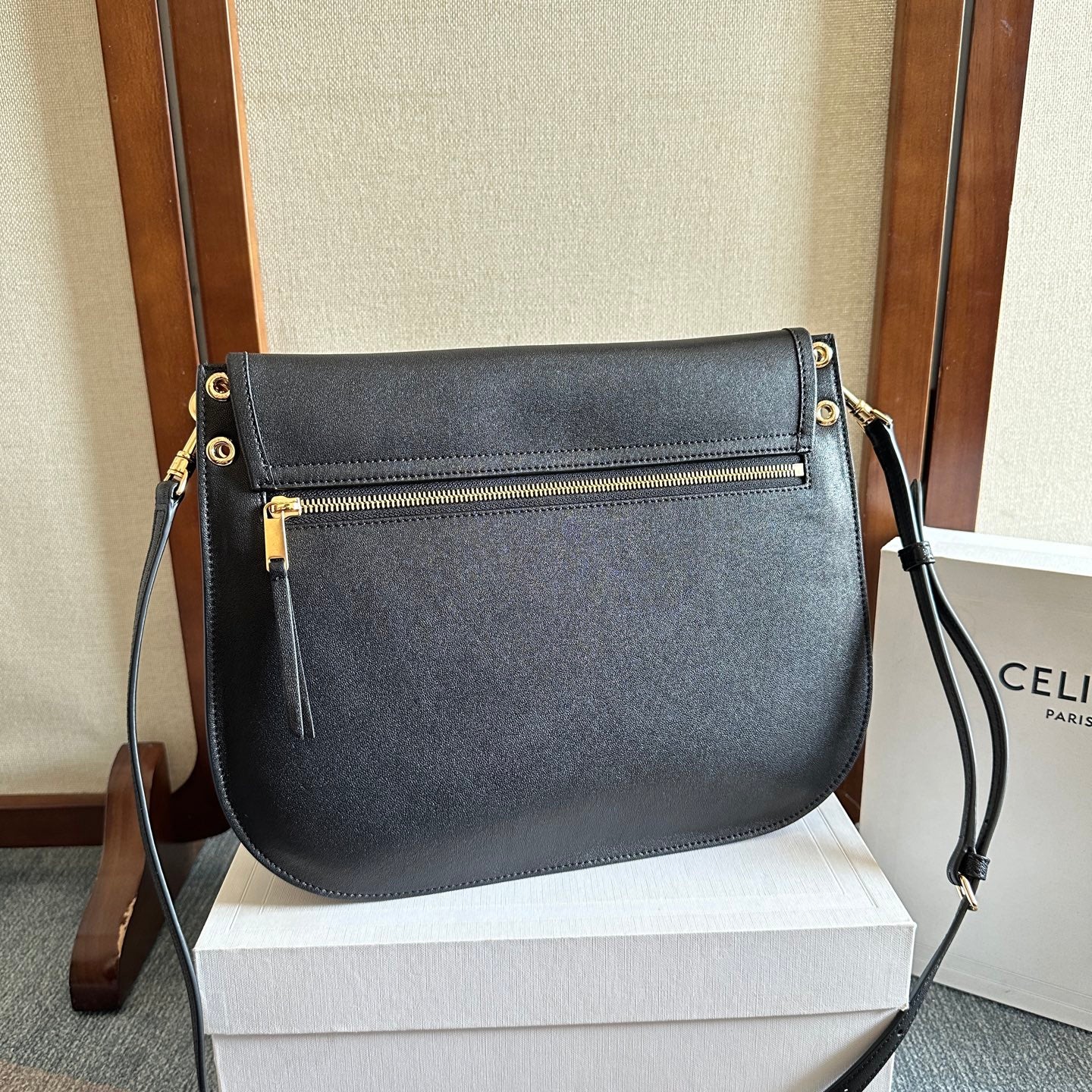 Celine 2026 Besace Triomphe Bag 32cm Black Shiny Lambskin 276301