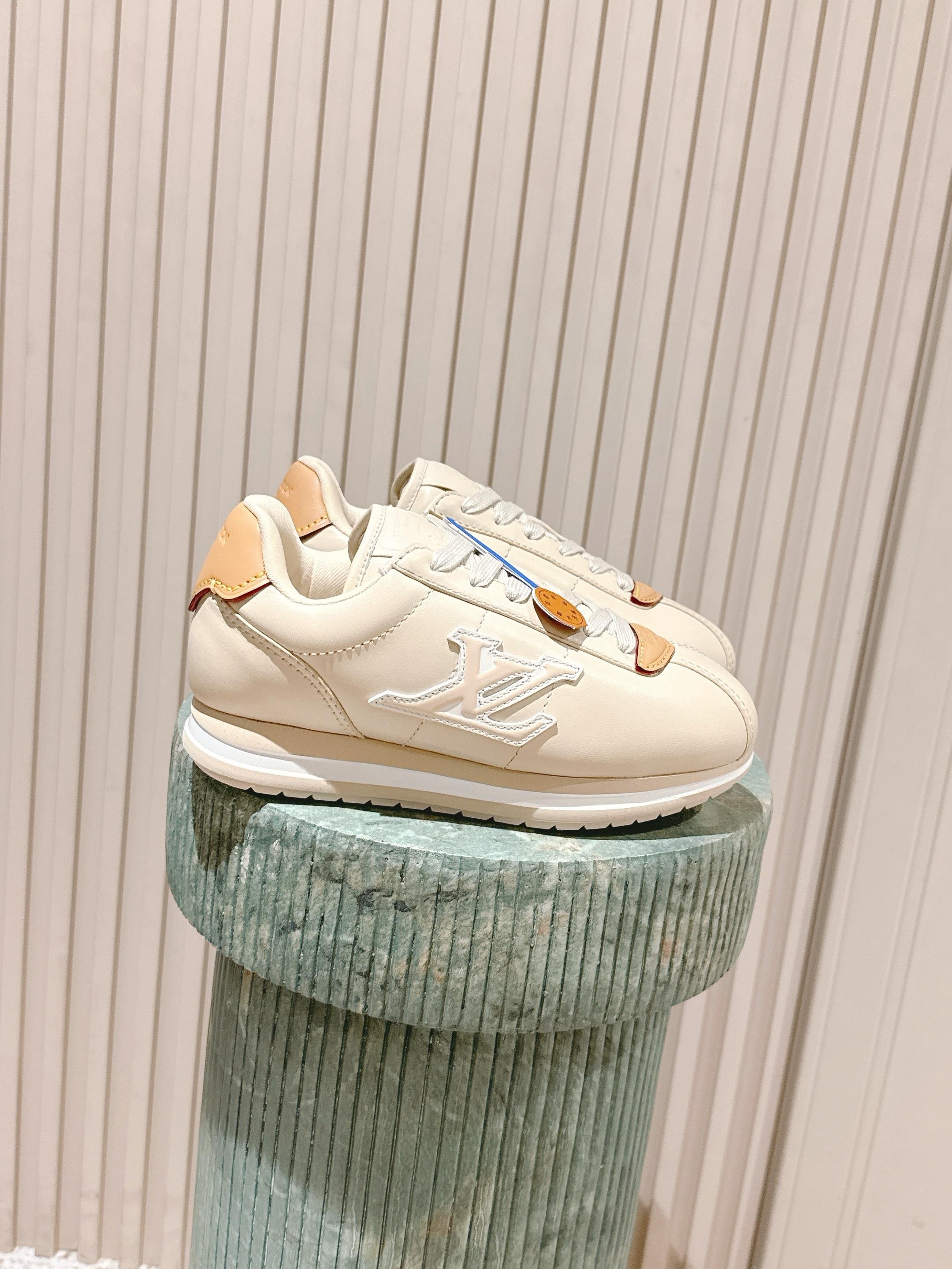 LV 25 Buttersoft Sneakers Cream Calfskin 576991