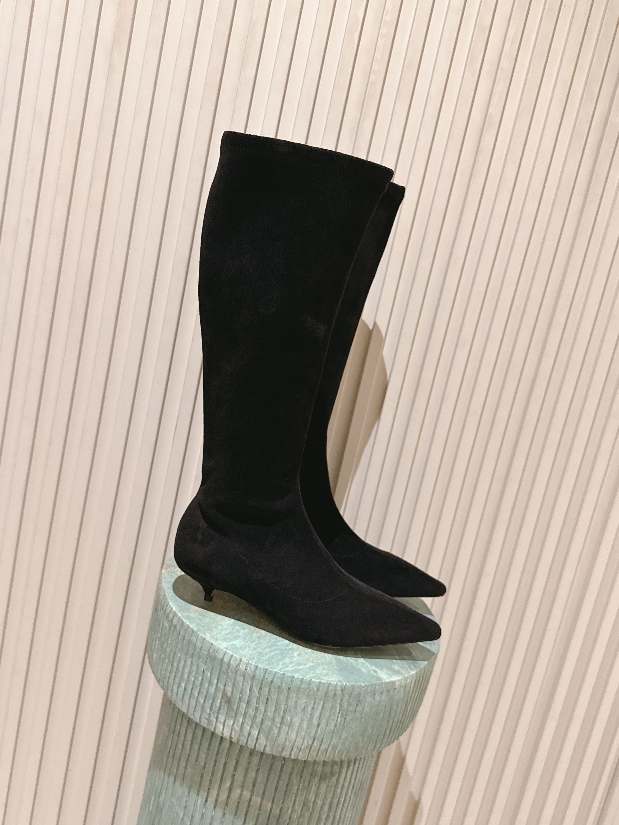 The Row 2025 Long Boot Black Suede 556127