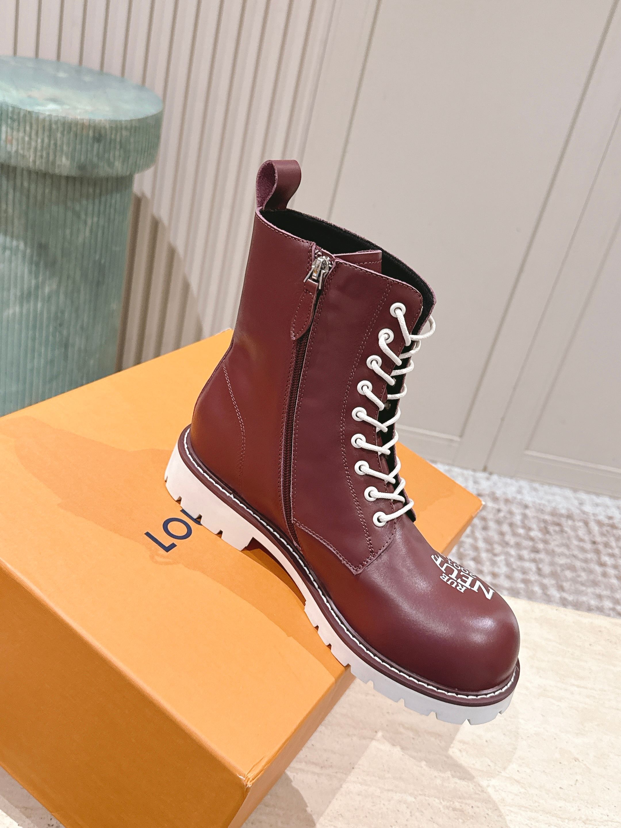 LV 25 Short Boots Burgundy Cowhide 576919
