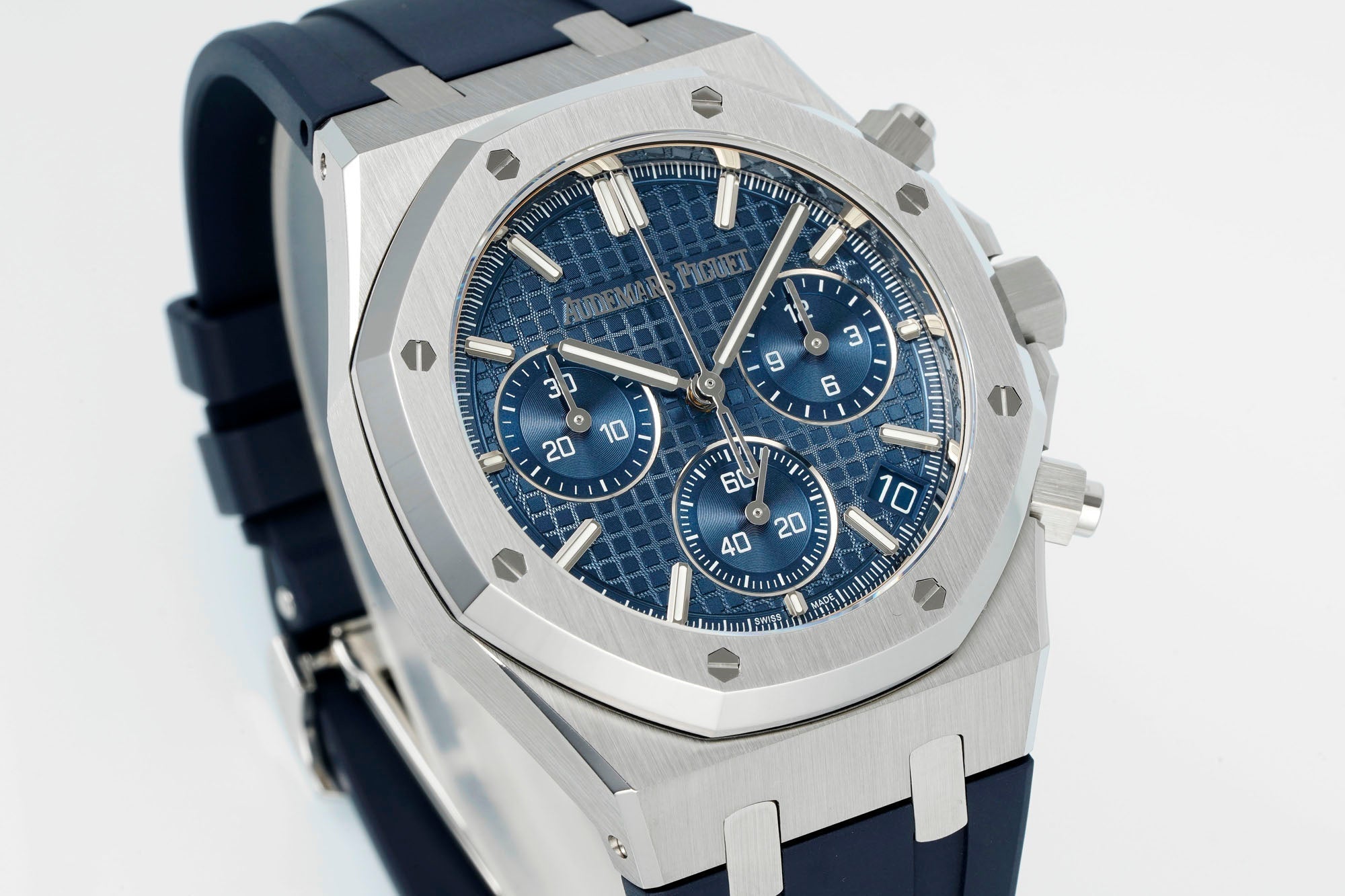 Audemars Piguet Royal Oak Chronograph 41mm Steel Case Blue Dial Rubber Strap
