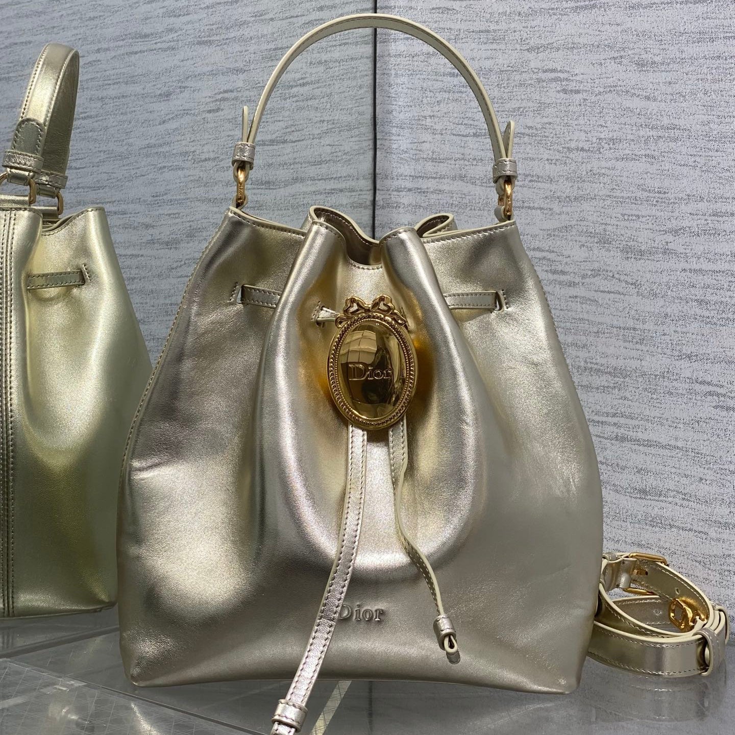 Dior Bucket