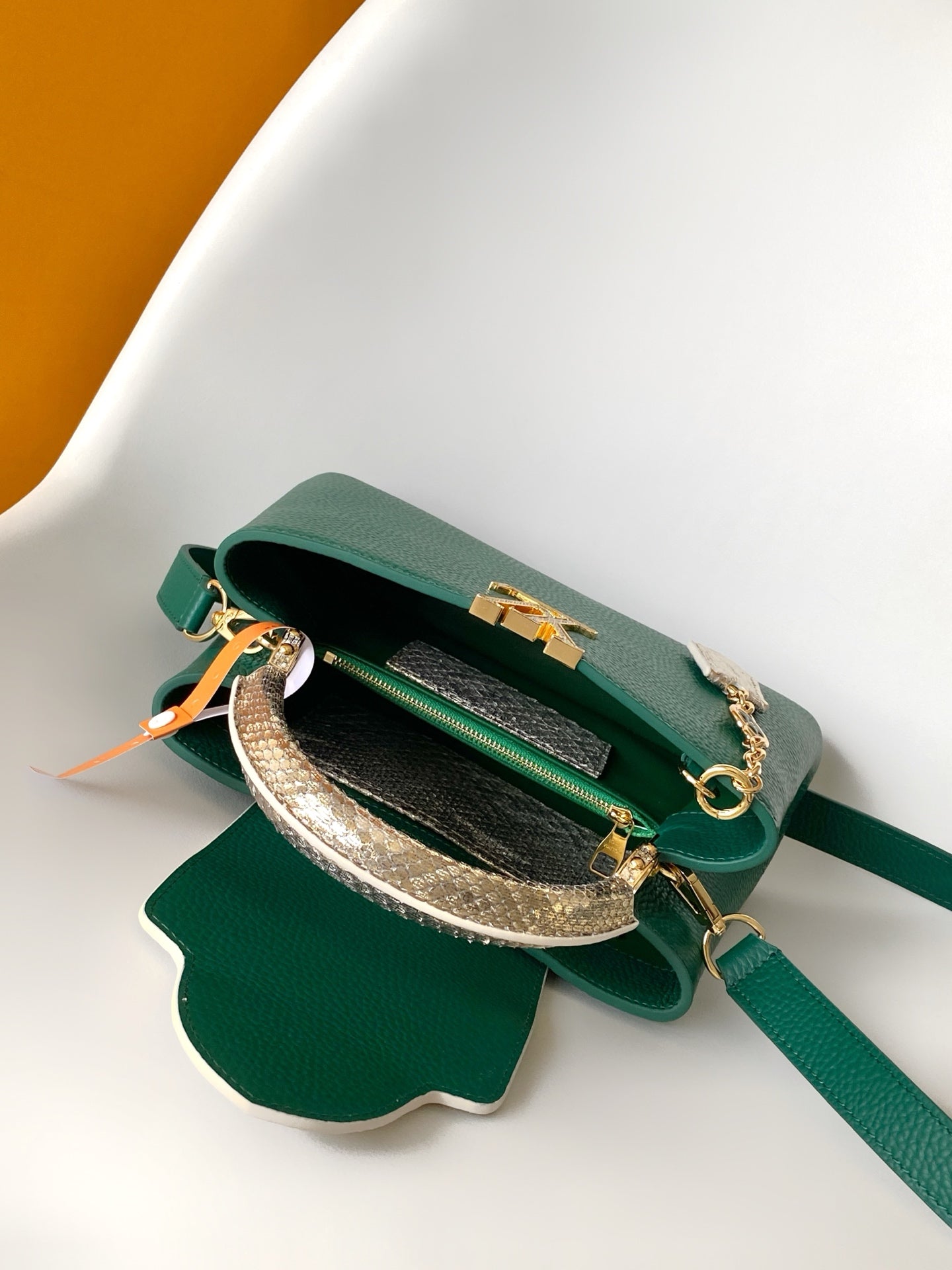 LV 2026 Capucines Bag Green Taurillon Cowhide Leather 281615