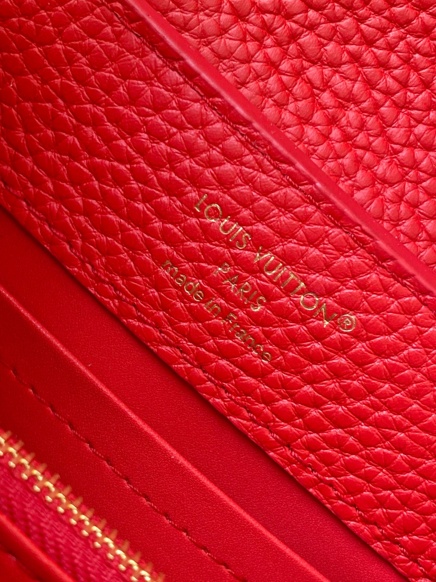 LV 2026 Capucines Bag 22cm Red Taurillon Cowhide Leather 281431