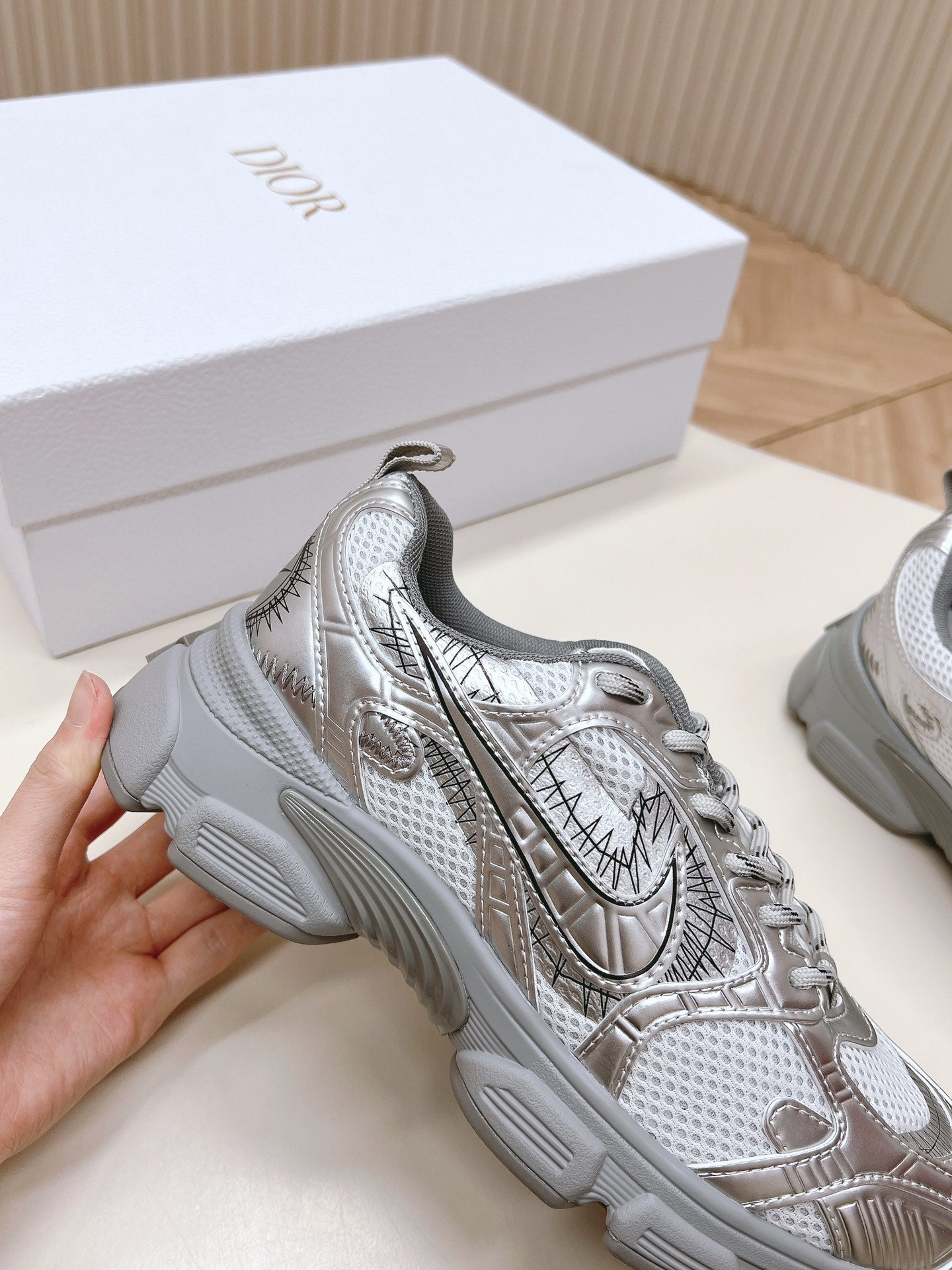 CD 26s Chrono Sneakers Metallic Silver Cowhide Mesh 643752