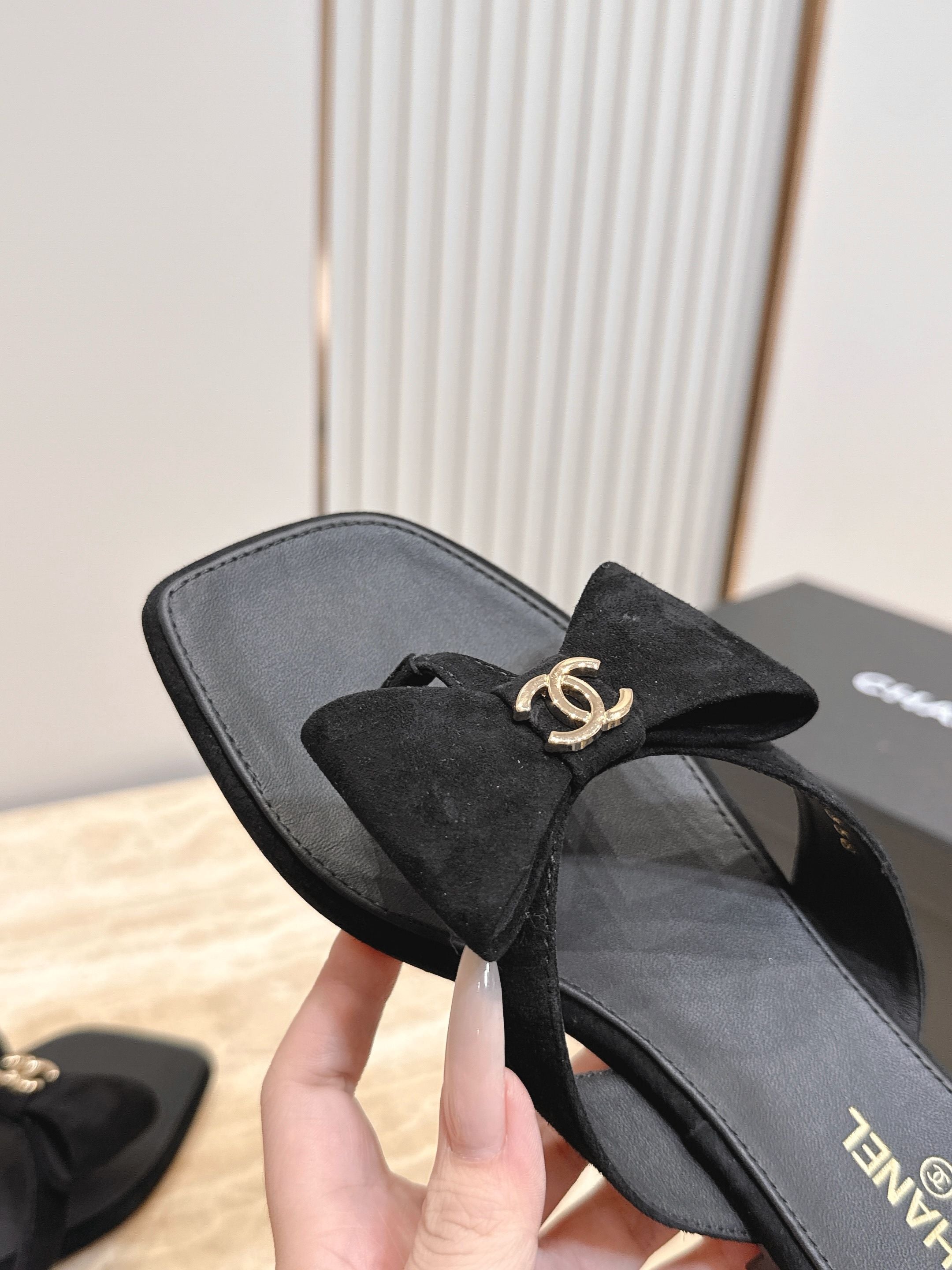 Channel 2026 Bow Thong Sandal 15mm Suede Calfskin 898999