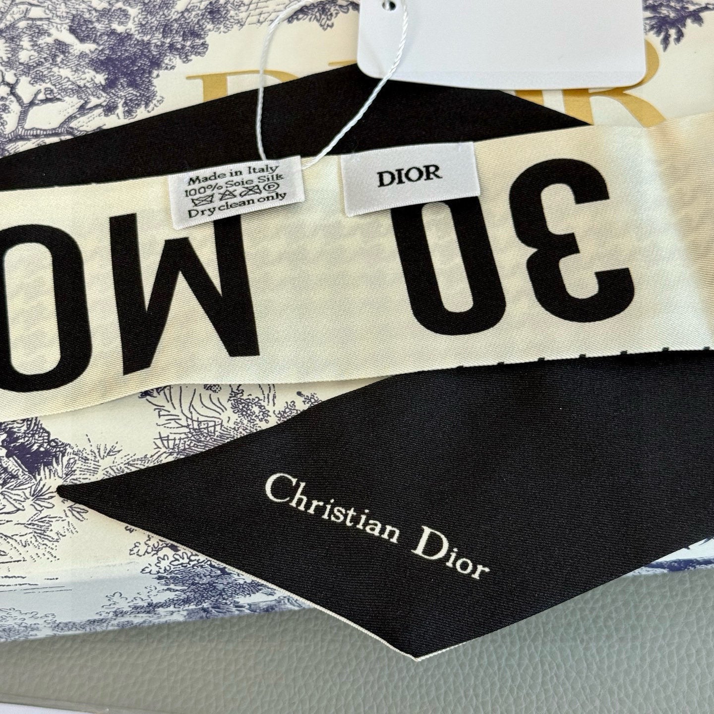 CD Twilly Mini Scarf 105cm Beige Black Mulberry Silk 909398