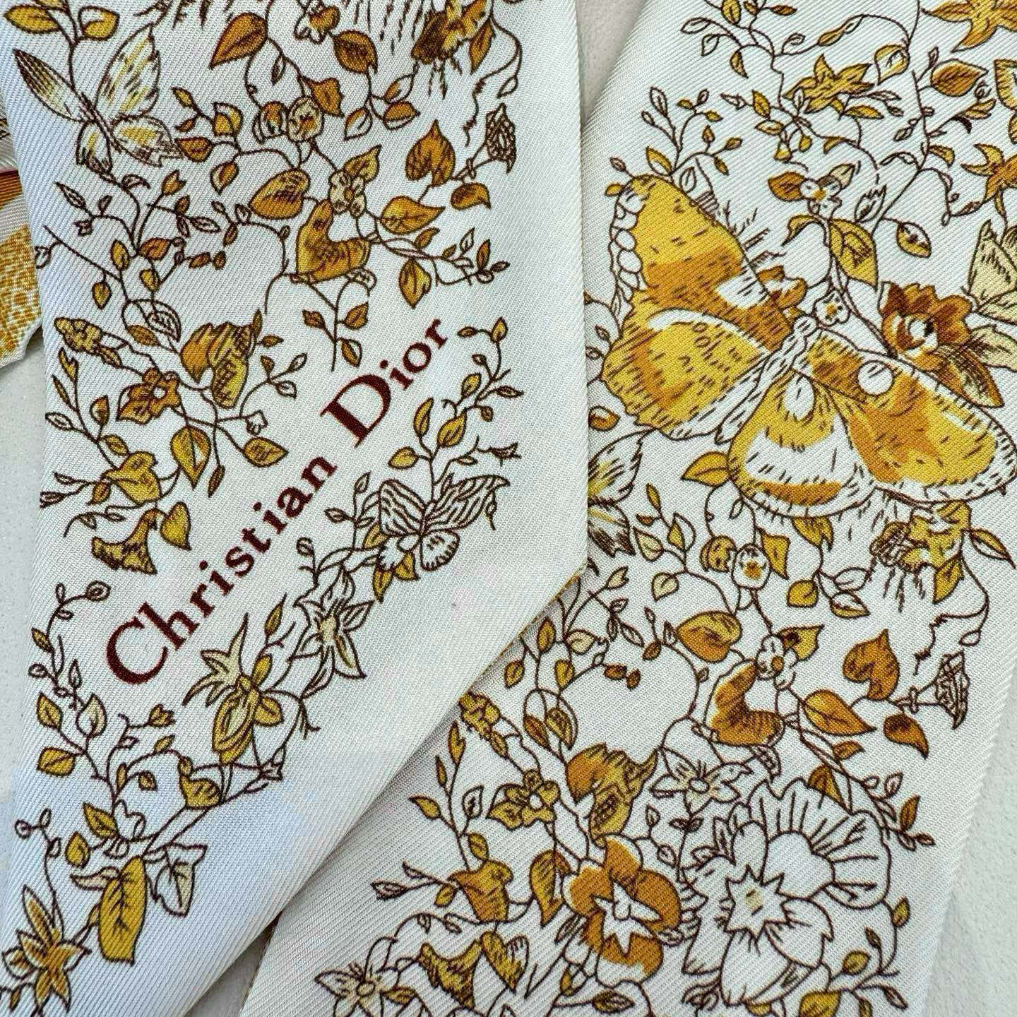 CD Twilly Mini Scarf 105cm Yellow Colorful Mulberry Silk 941921