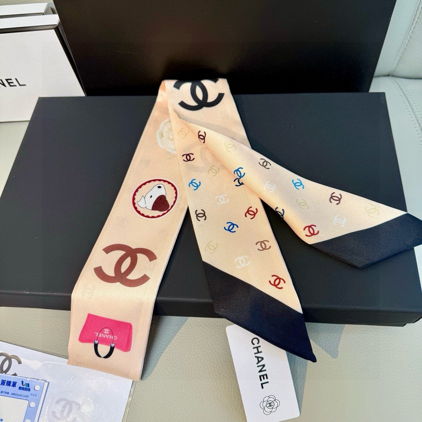 CC  Twilly Mini Star 120cm Light Yellow Mulberry Silk 943502