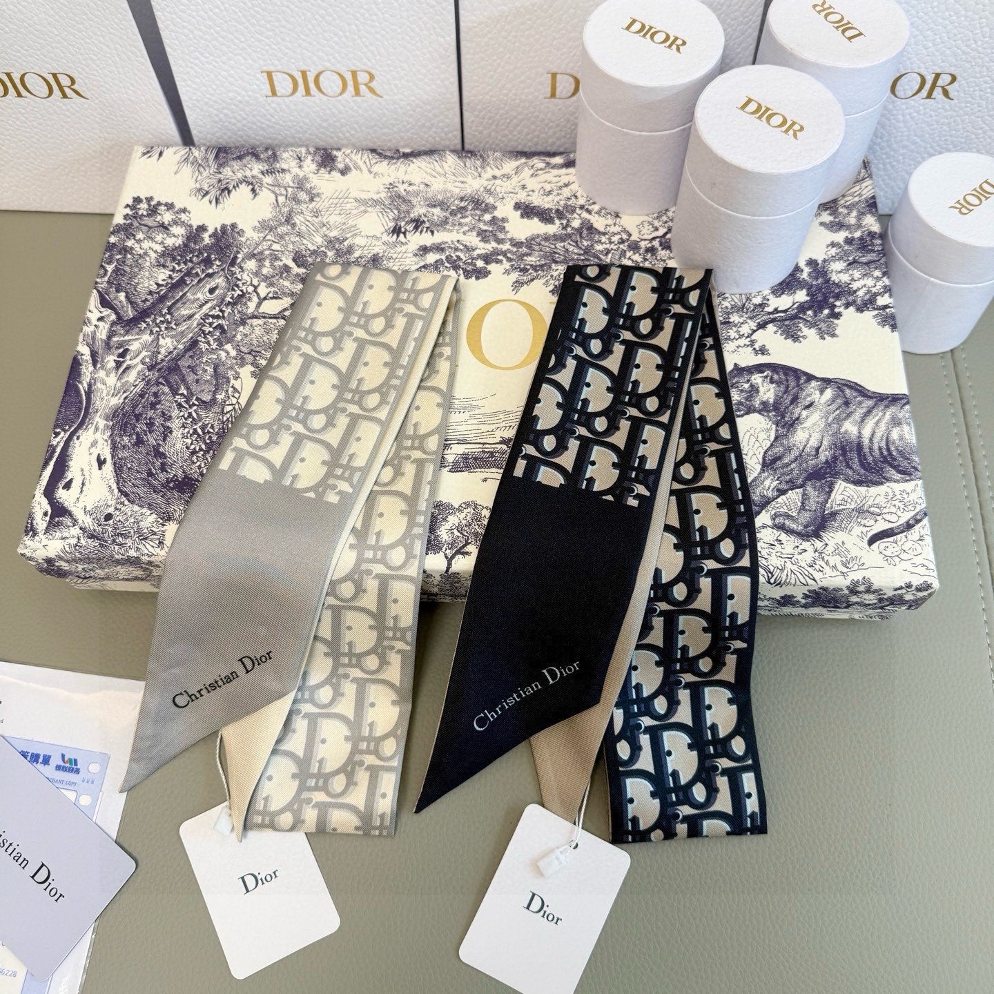 CD Twilly Mini Scarf 105cm Light Gray Mulberry Silk 953239