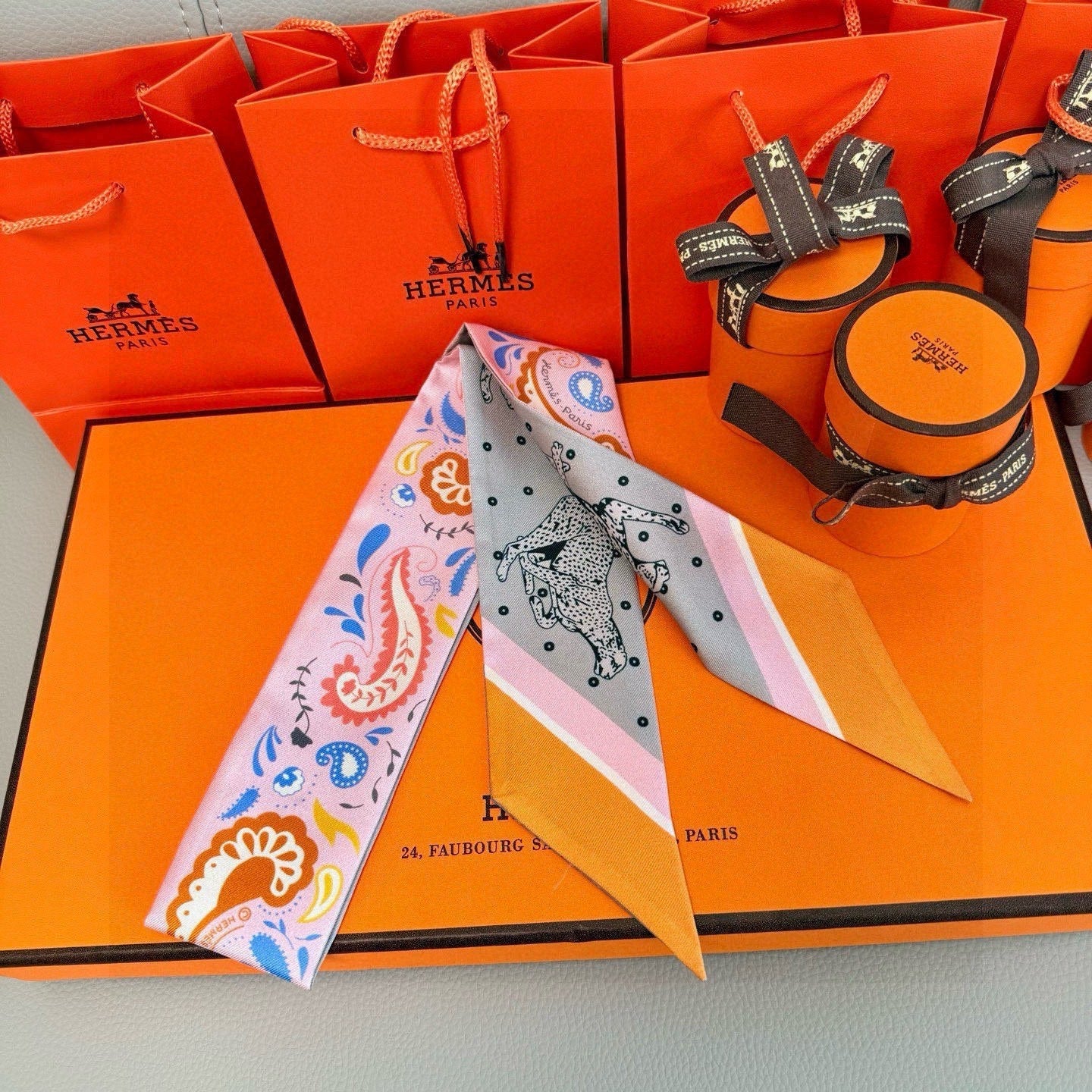 HM Twilly Mini Scarf 86CM Pink Gray Mulberry Silk 965632