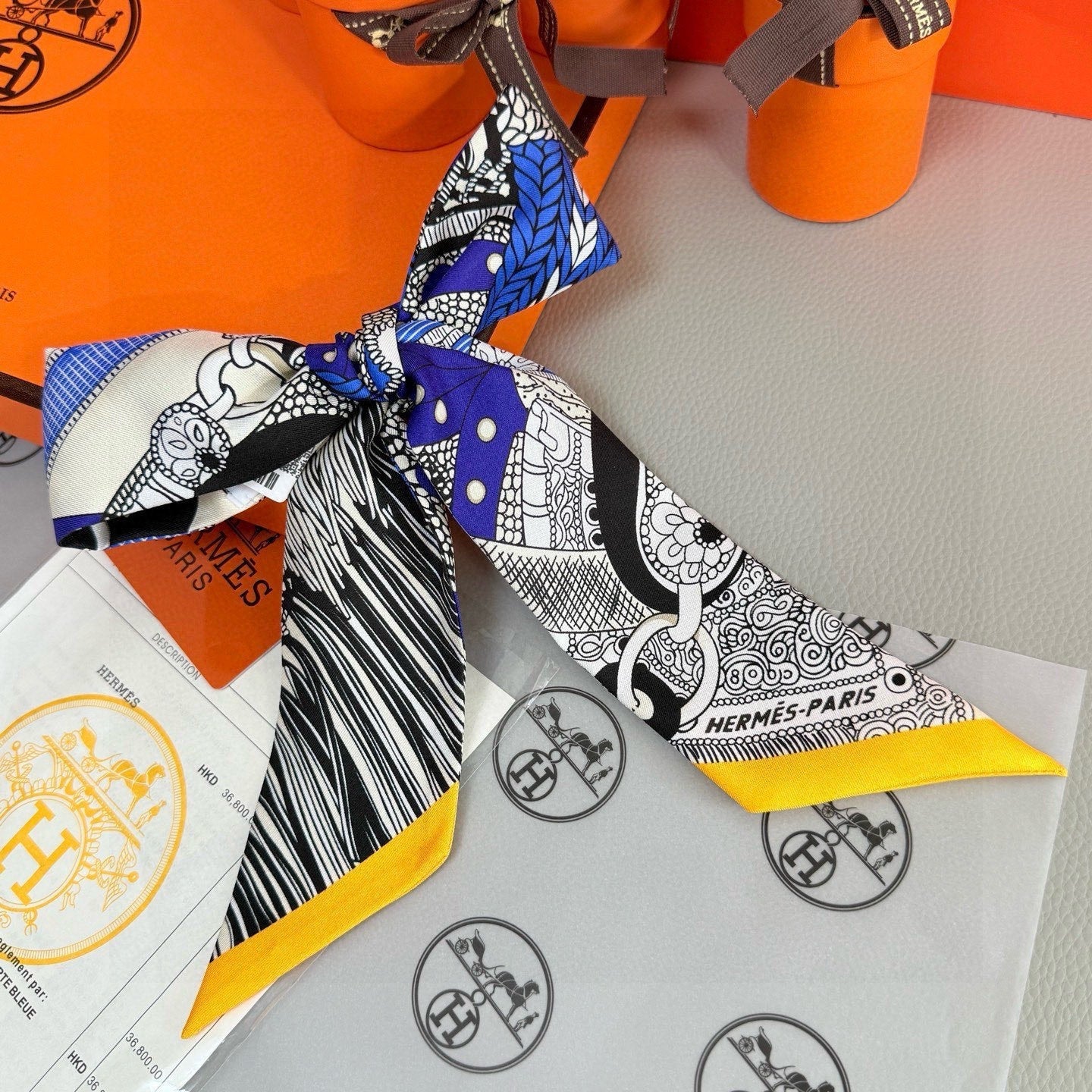 HM Twilly Mini Scarf 86CM Black Blue Mulberry Silk 965636