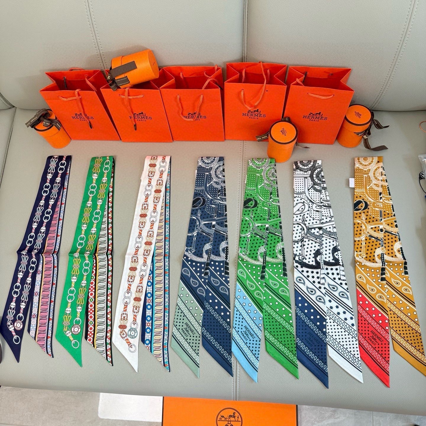 HM Twilly Mini Scarf 86CM Green Mulberry Silk 967447