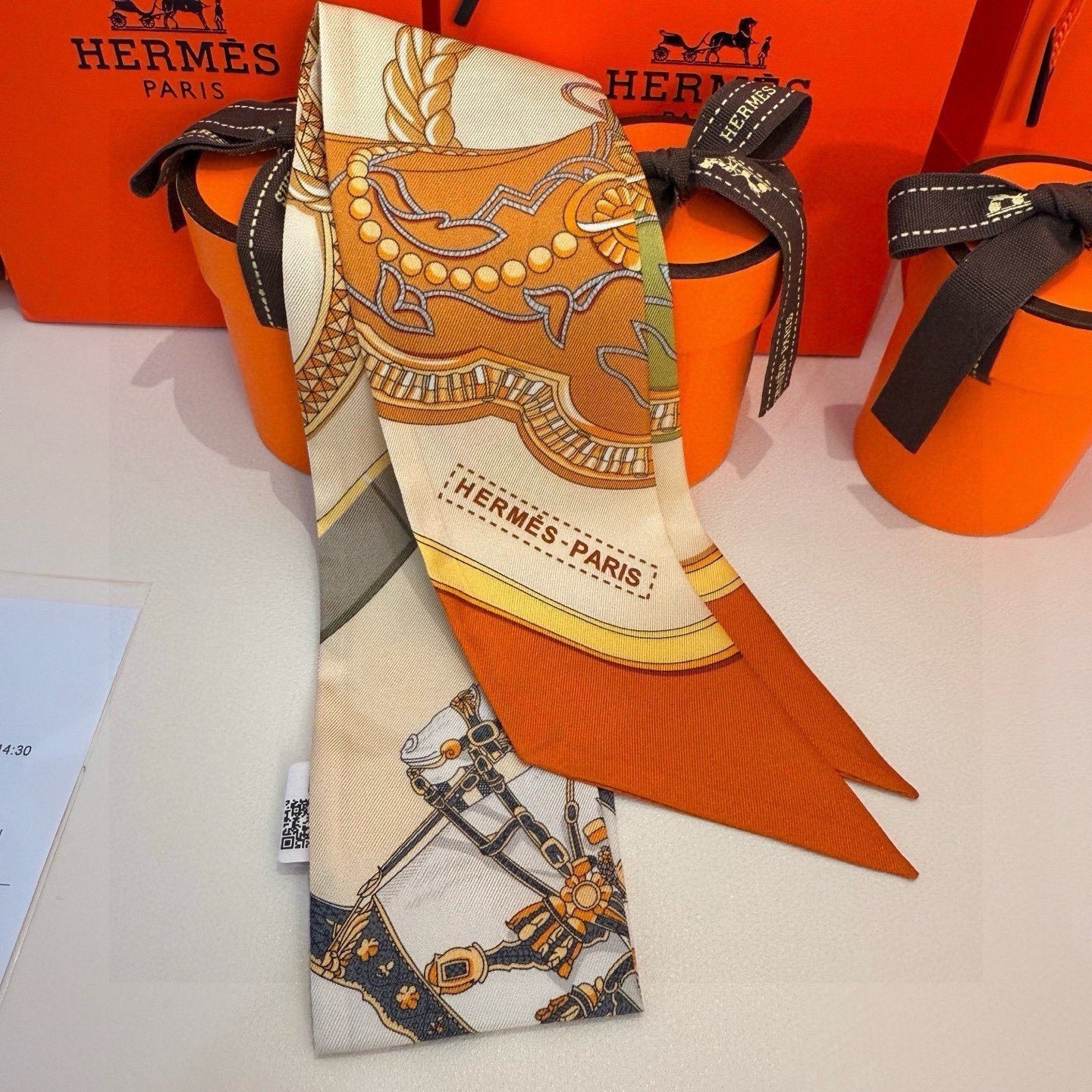 HM Twilly Mini Scarf 86CM Orange Beige Mulberry Silk 968830