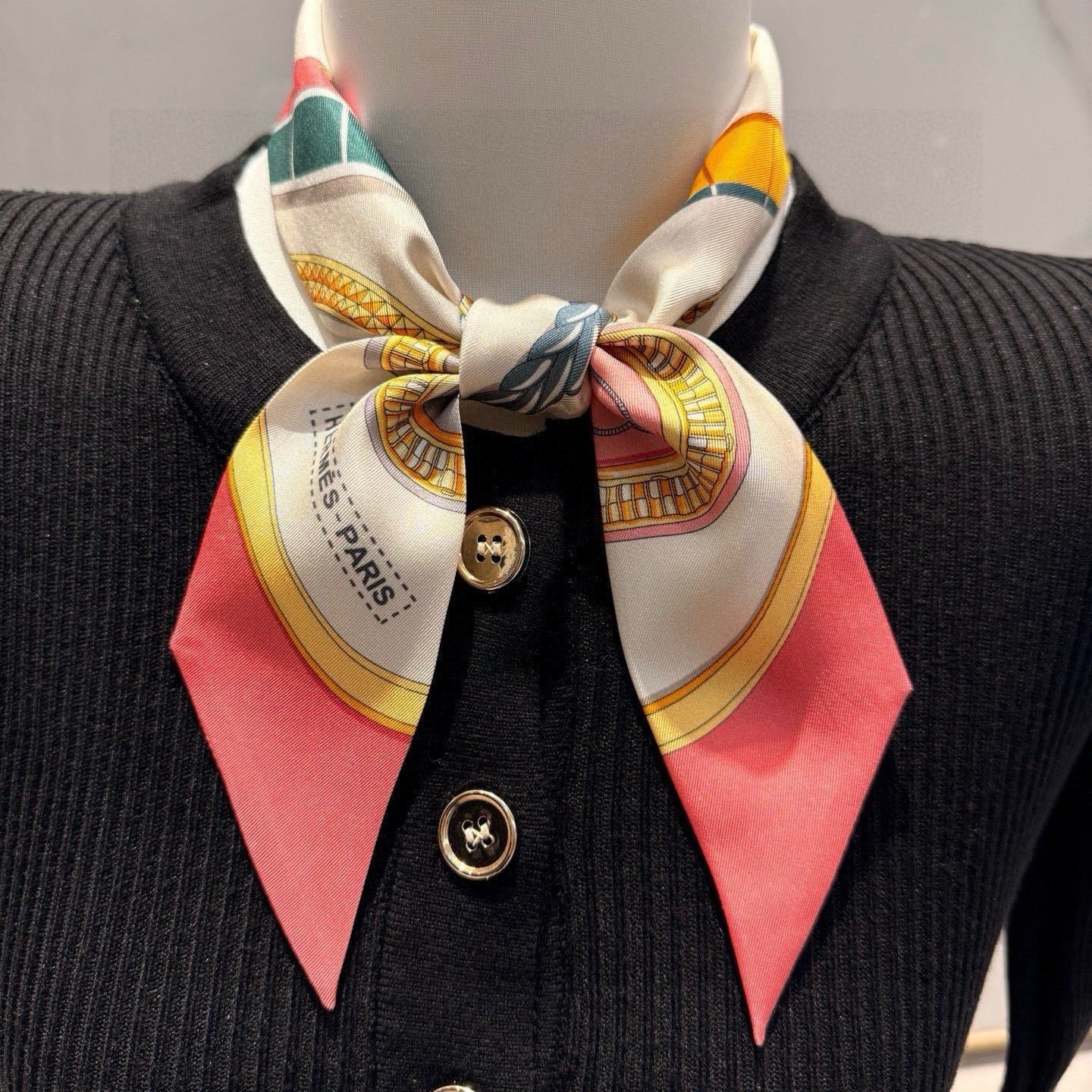 HM Twilly Mini Scarf 86CM Pink Beige Mulberry Silk 968831