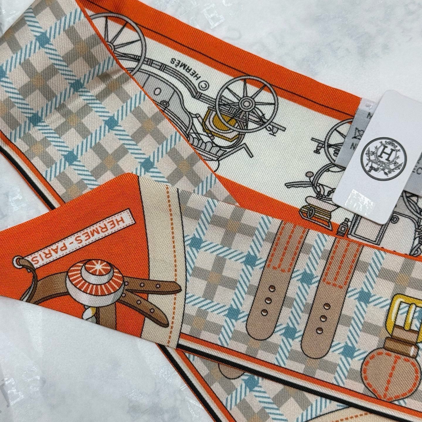 HM Twilly Mini Scarf 86CM Orange Beige Mulberry Silk 968843