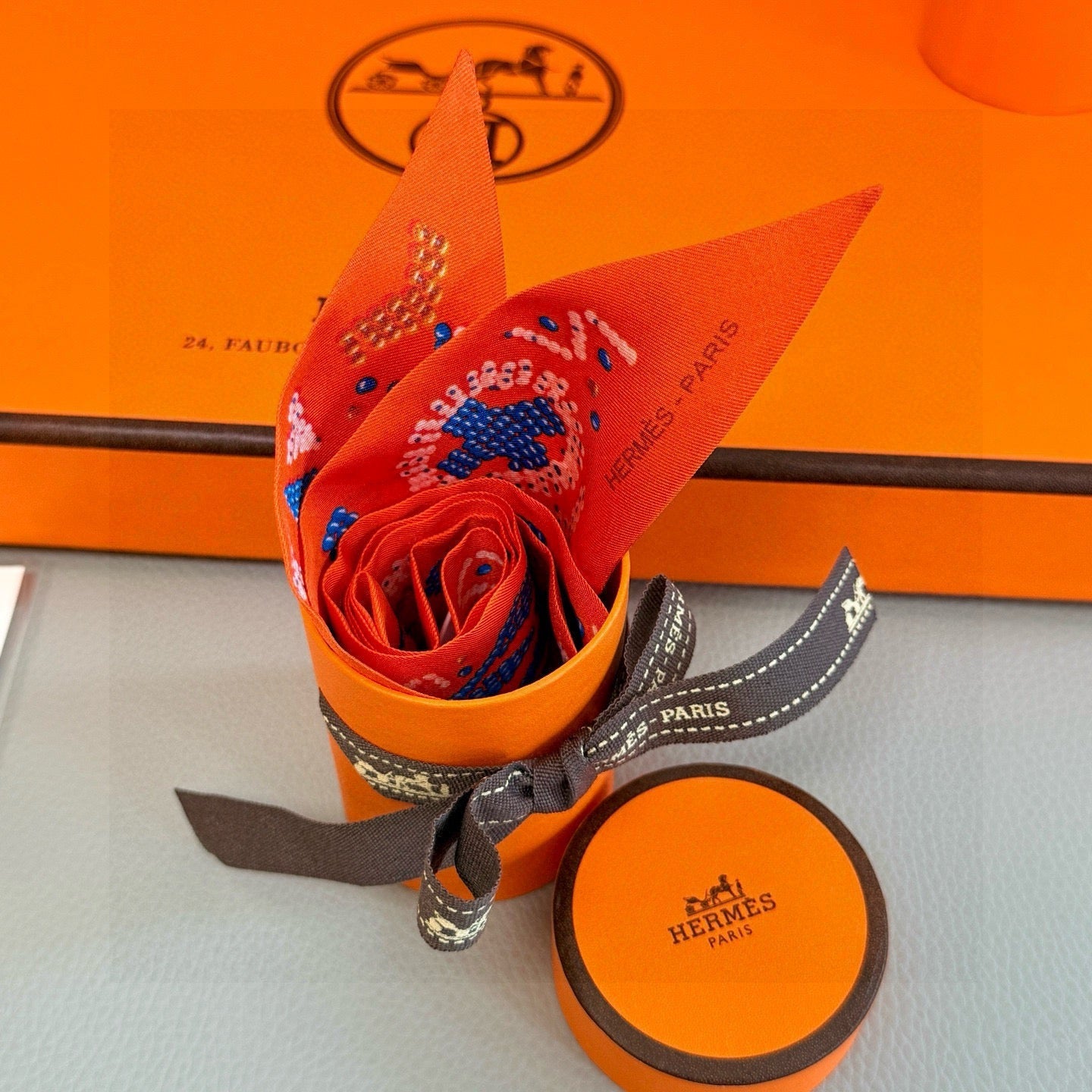 HM Twilly Mini Scarf 86CM Orange Mulberry Silk 969055