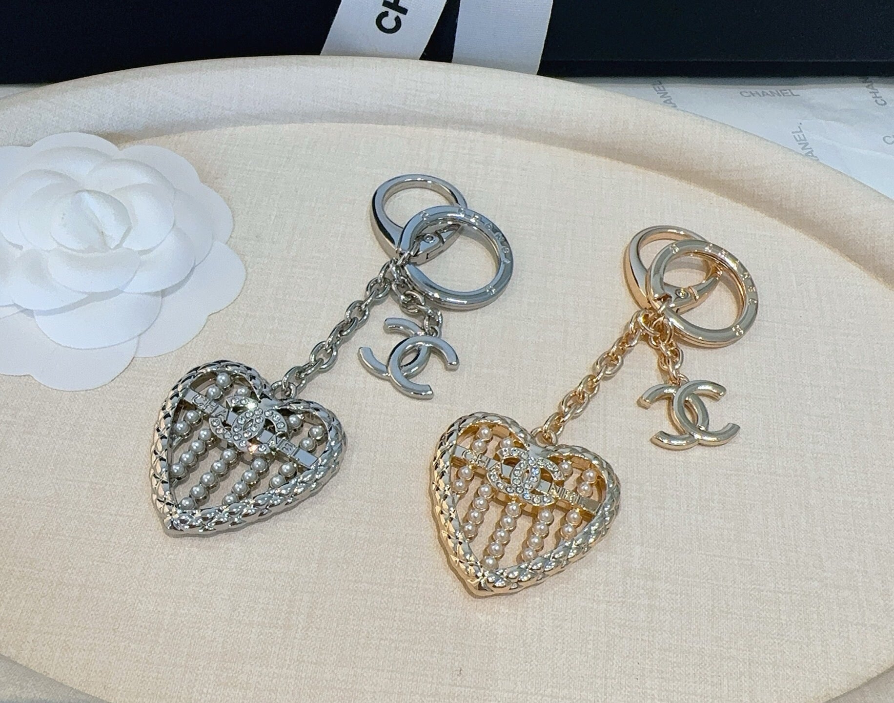 Chanel Heart-shaped Charm 415593