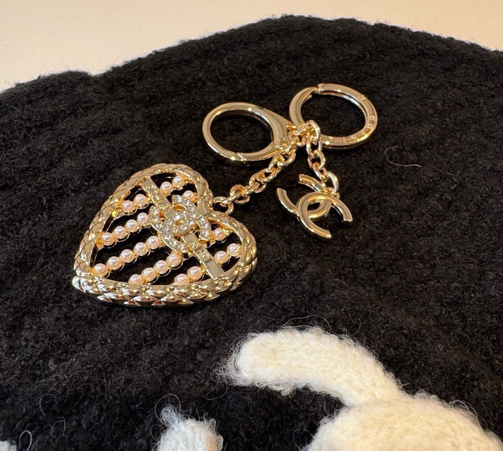 Chanel Heart-shaped Charm 415593