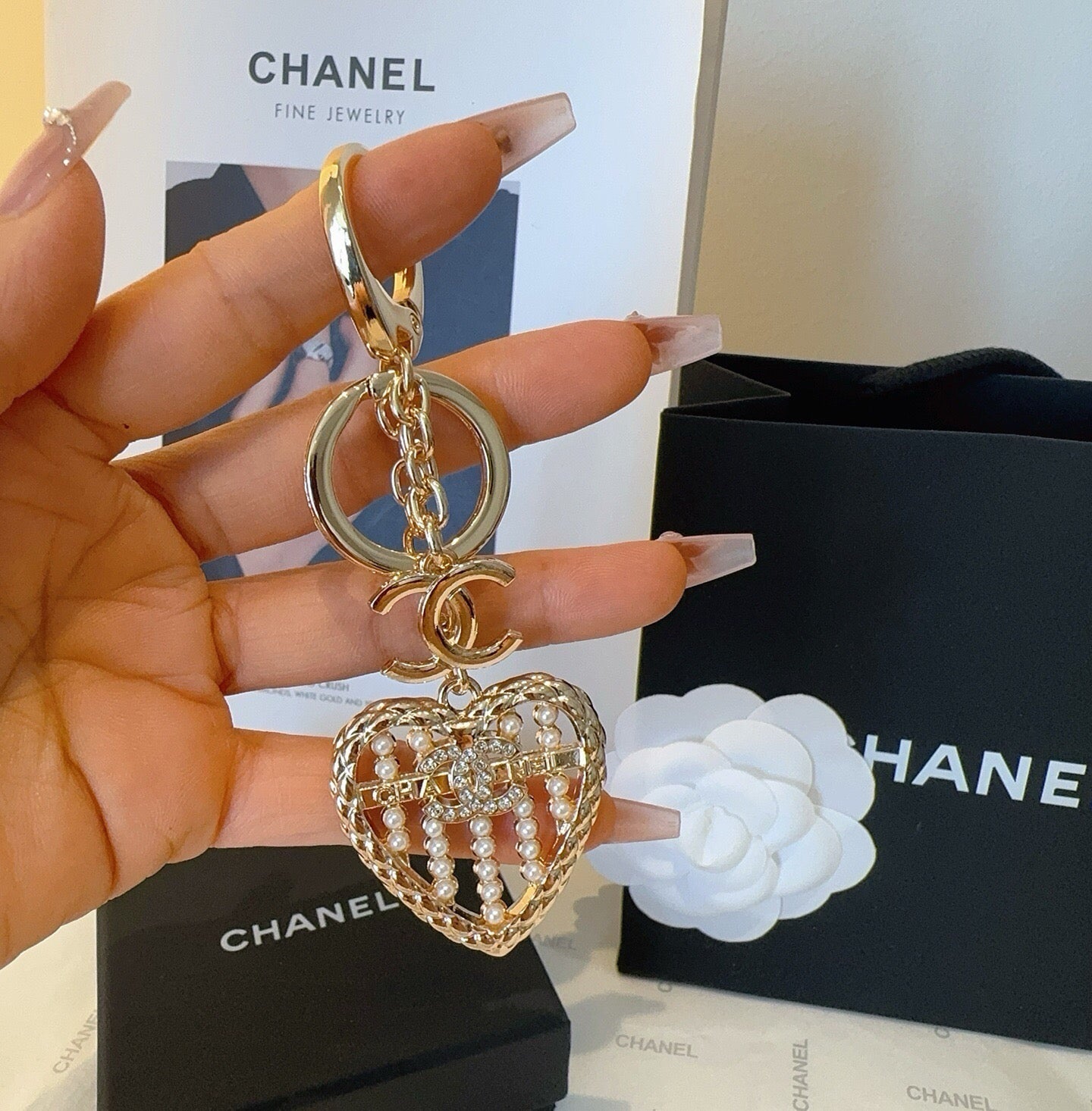 Chanel Heart-shaped Charm 415593