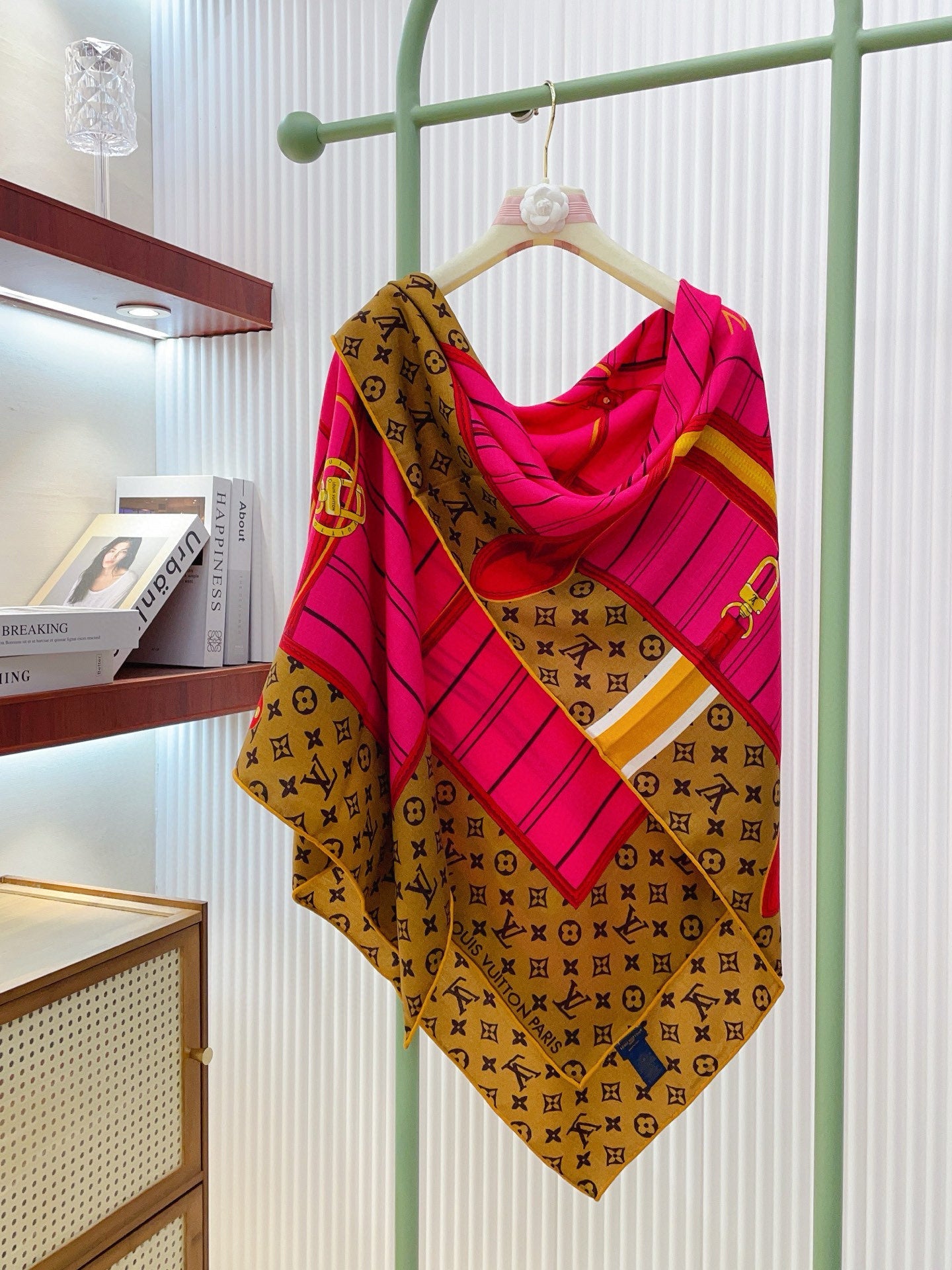 LV Double-sided Scarf 140cm Pink Camel Cashmere 971050