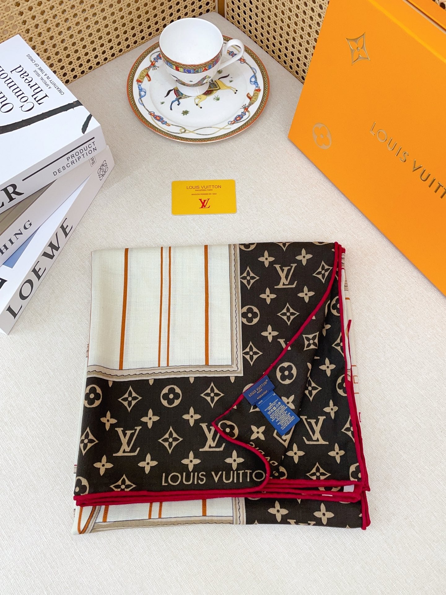 LV Double-sided Scarf 140cm Brown White Cashmere 971051