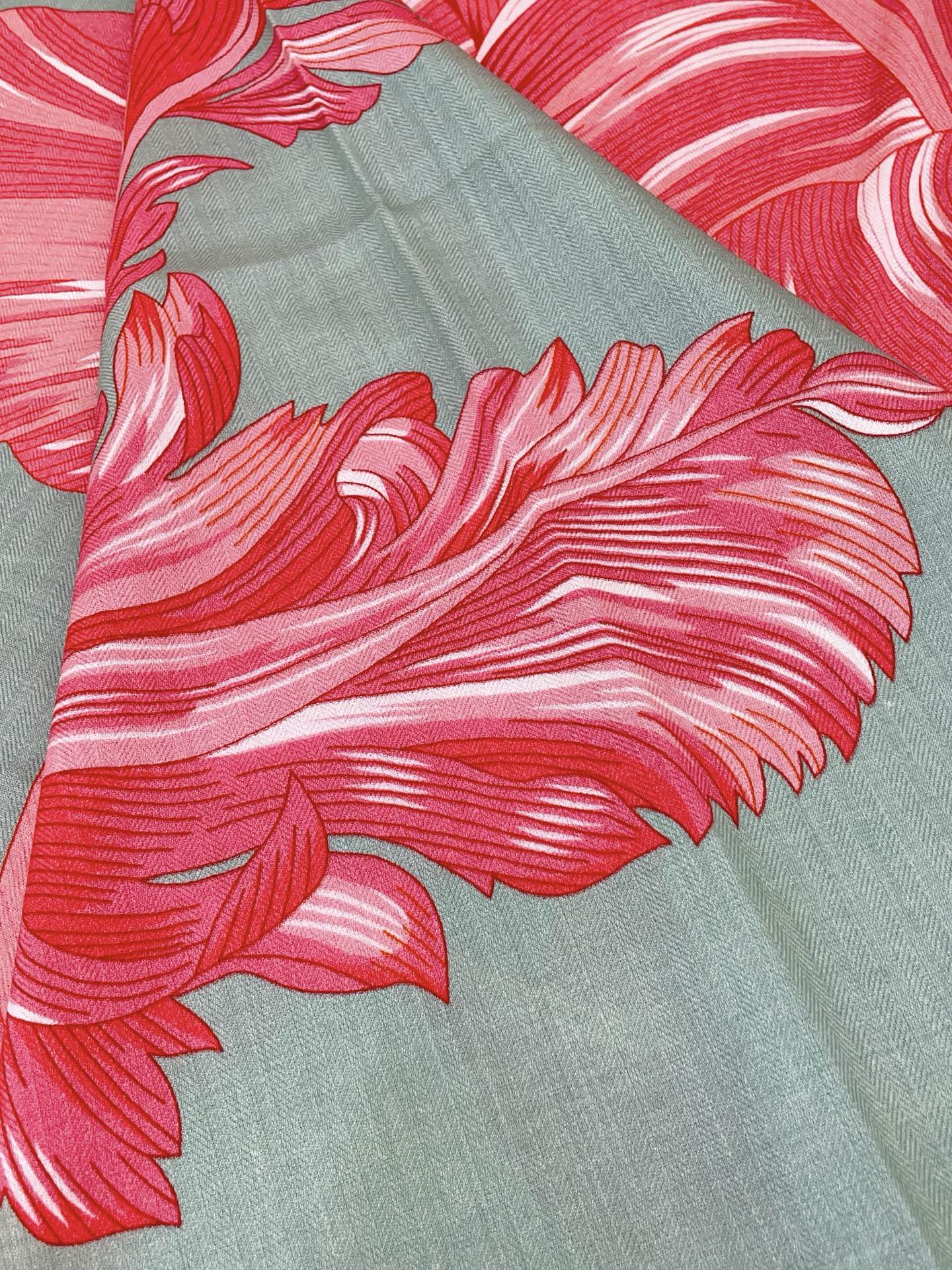 HM 25s Scarf 140cm Green Pink Cashmere 973318