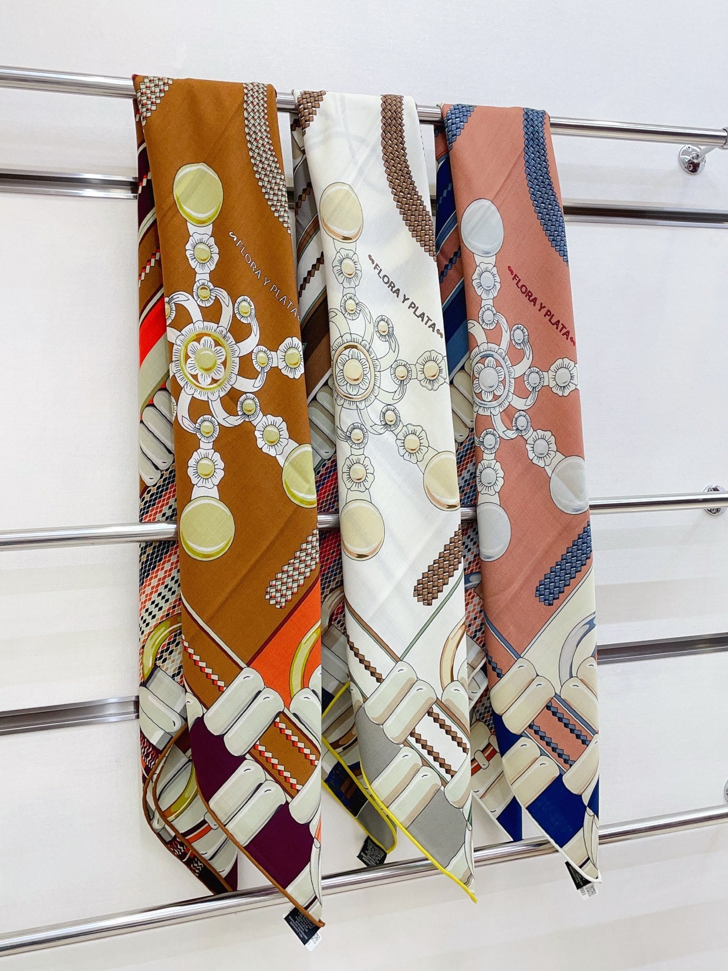 HM 25s Scarf 140cm Brown Orange Cashmere 973322