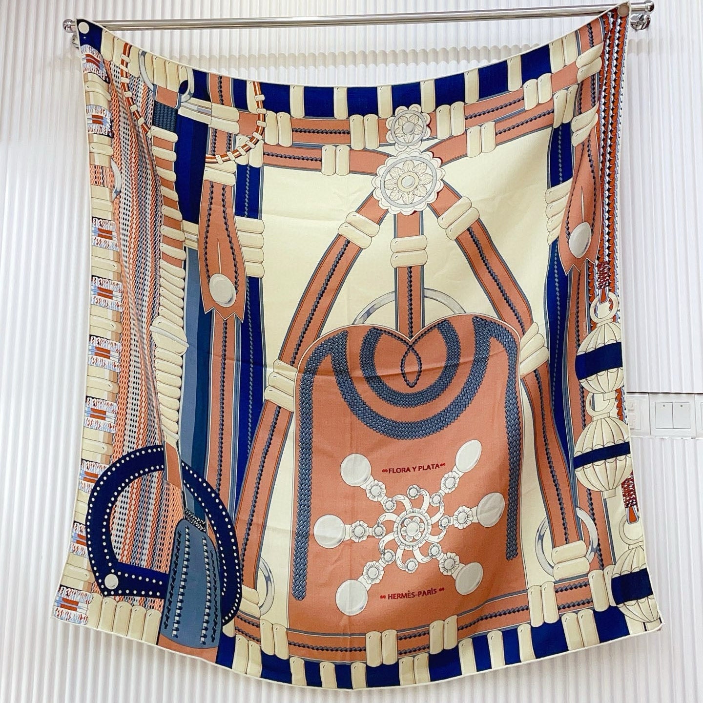 HM 25s Scarf 140cm Brown Blue Beige Cashmere 973323