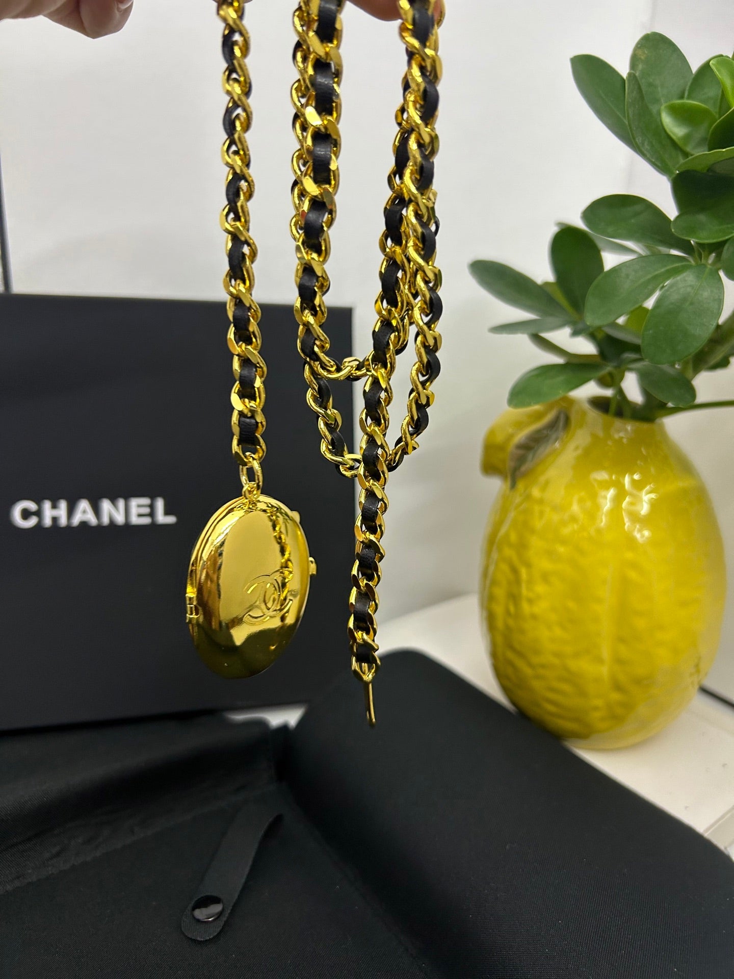 Chanel 2026 Jumbo Gold Plate Oval Belt Gold 214360