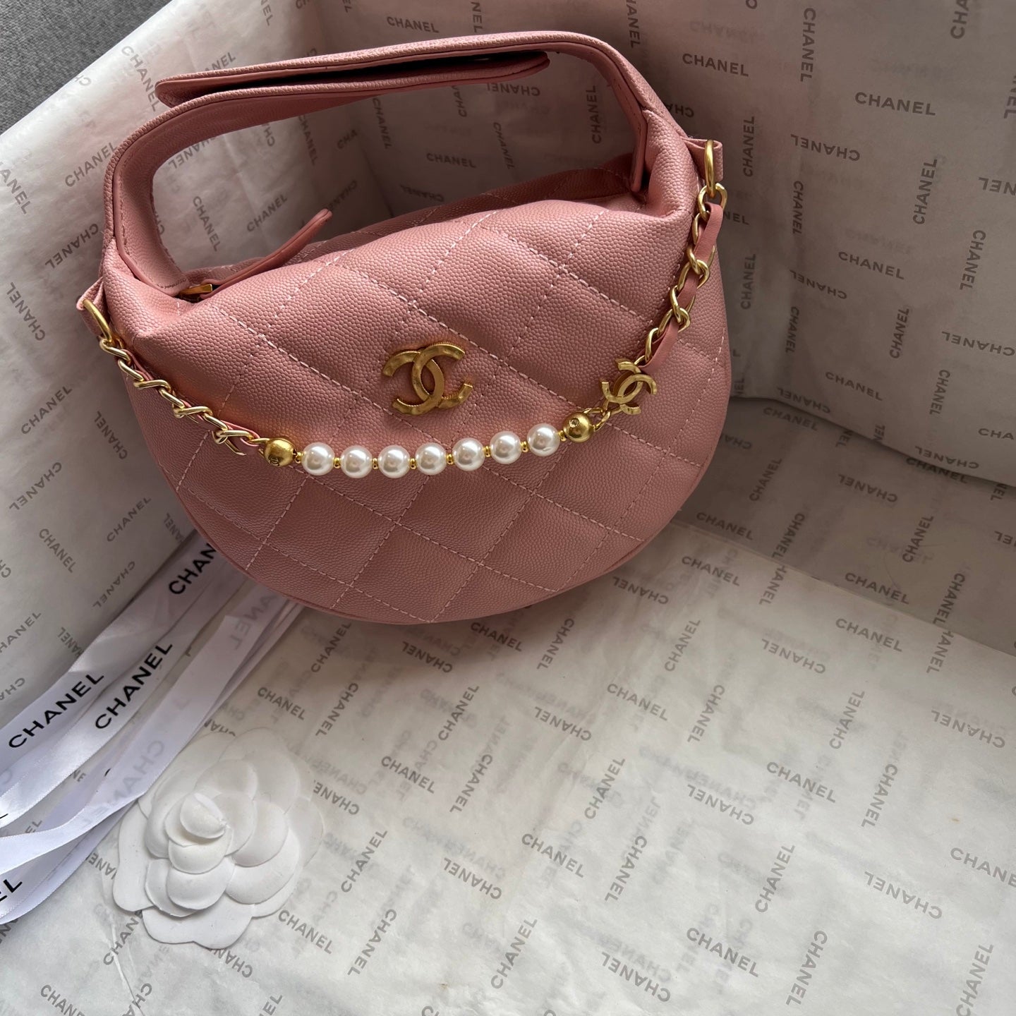 Chanel 2026 Quilted Pearl Chain Pouch Hobo Bag 19cm Grained Calfskin