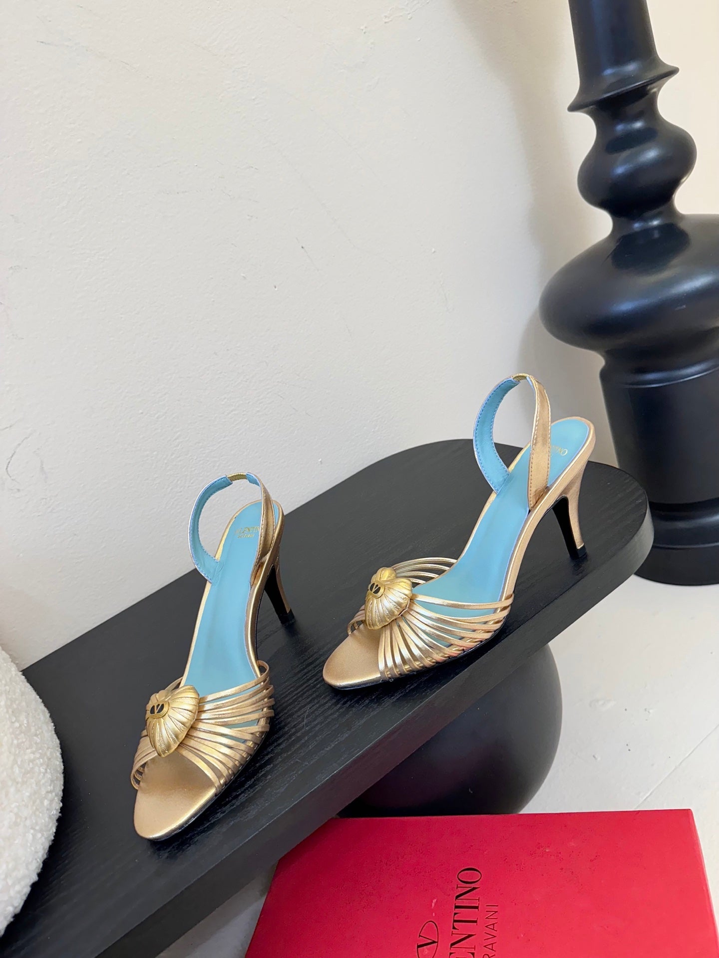 Valentino 2025 Garavani Royal Slingback Sandal Gold Blue Sheepskin 424233