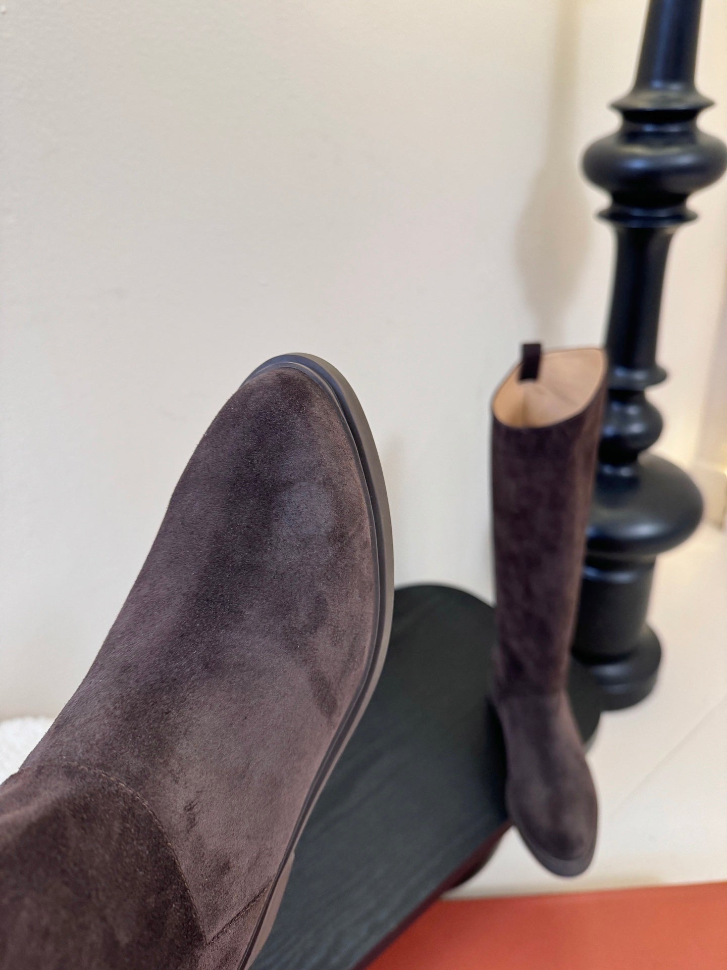 LP 26SS High Boot Dark Brown Suede 580942