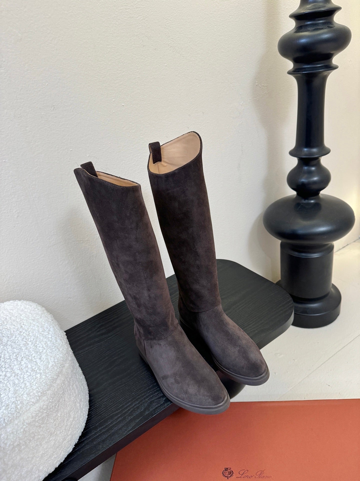 LP 26SS High Boot Dark Brown Suede 580942