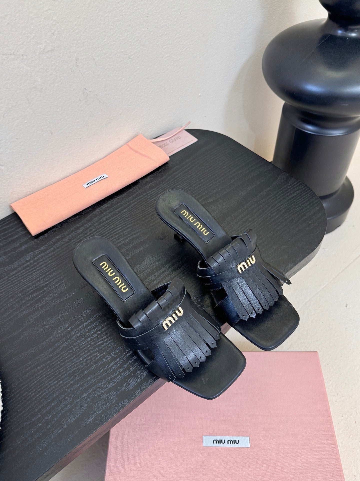 MIU 26ss High Heel Sandals 50 Black Sheepskin 627359