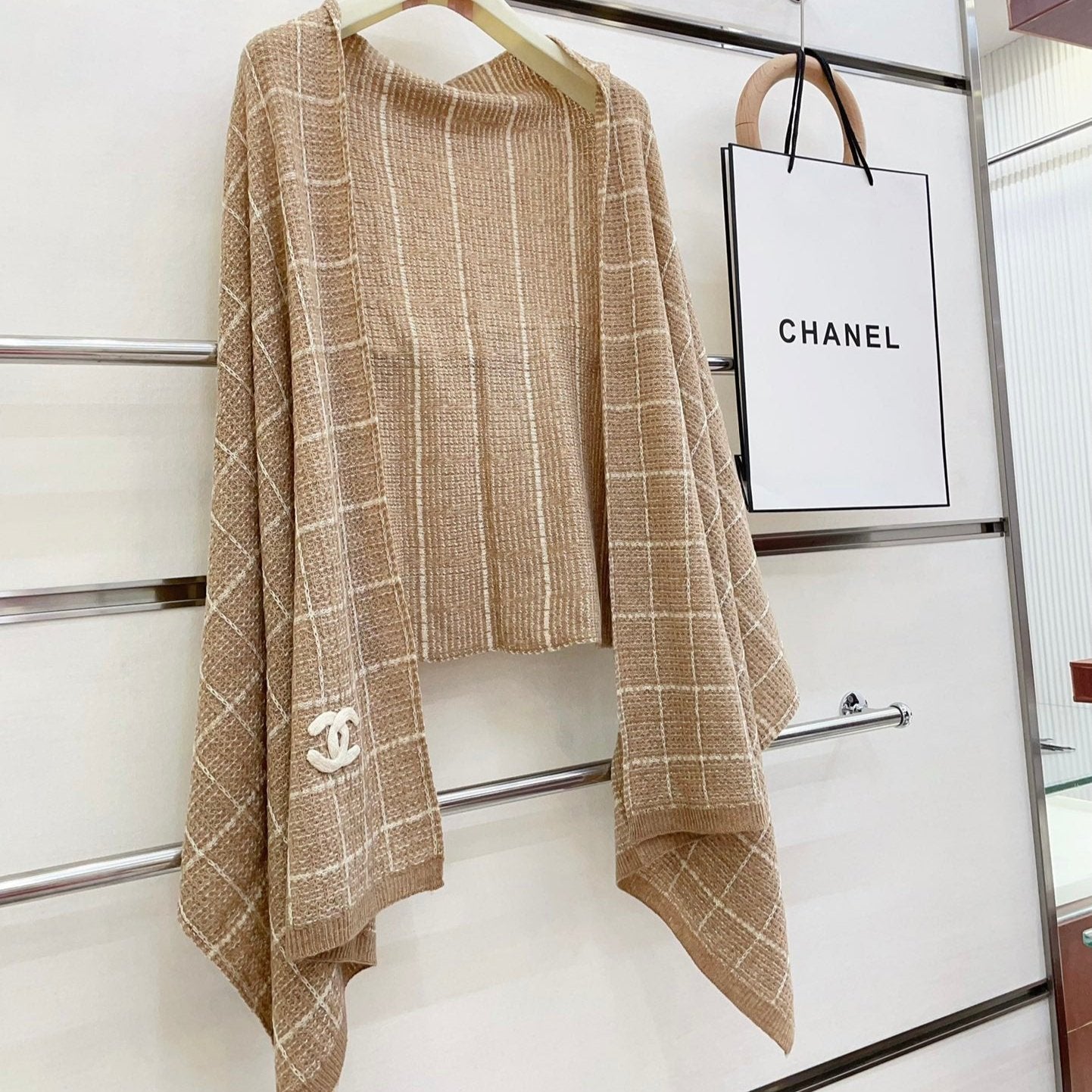 CC Scarf 180 CM In Light Brown With White Stripes Cashmere 415179