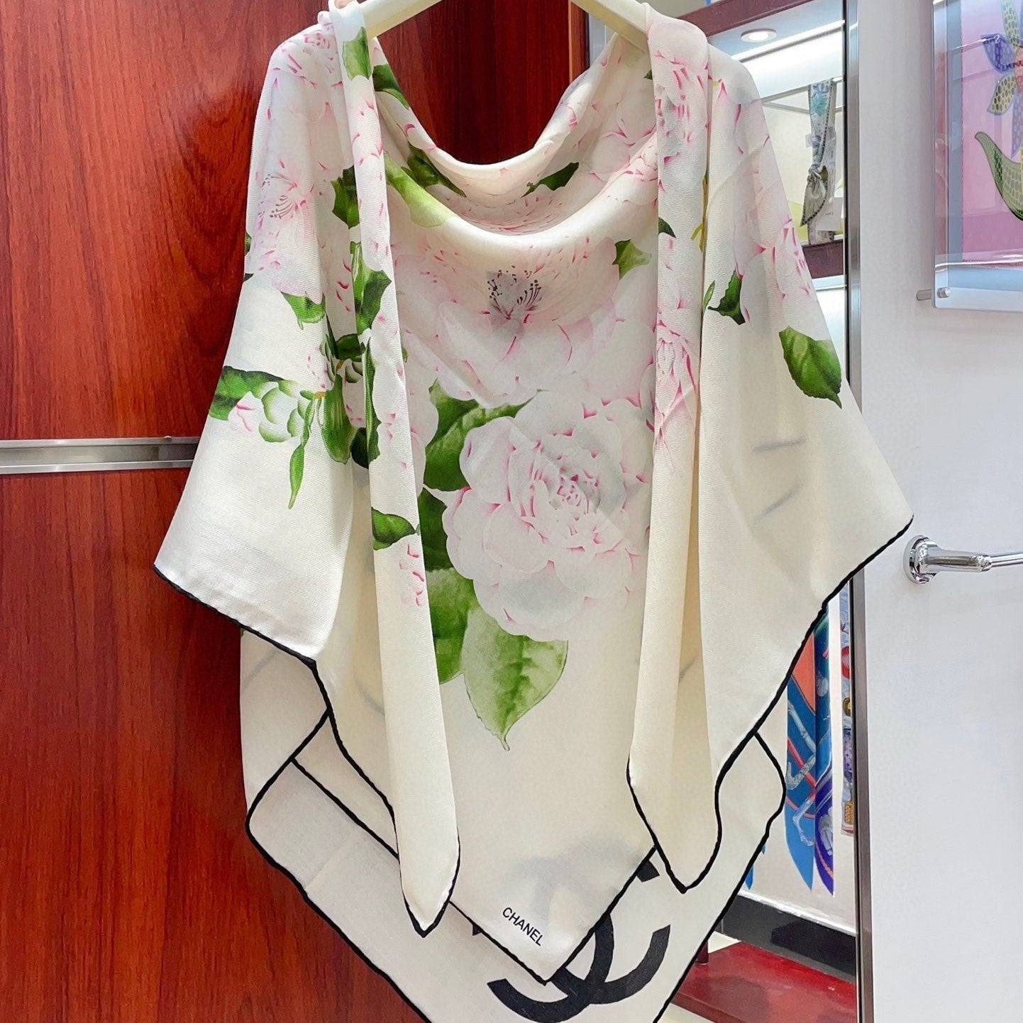 CC Square Scarf 140 CM In White Colorful Cashmere And Silk 418214