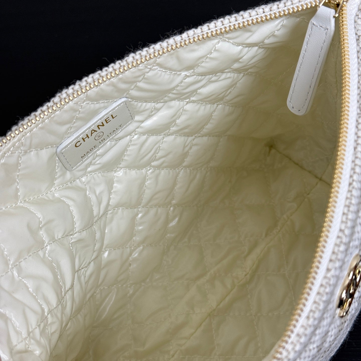 Chanel 26 Woven Clutch 19 White Beige Canvas