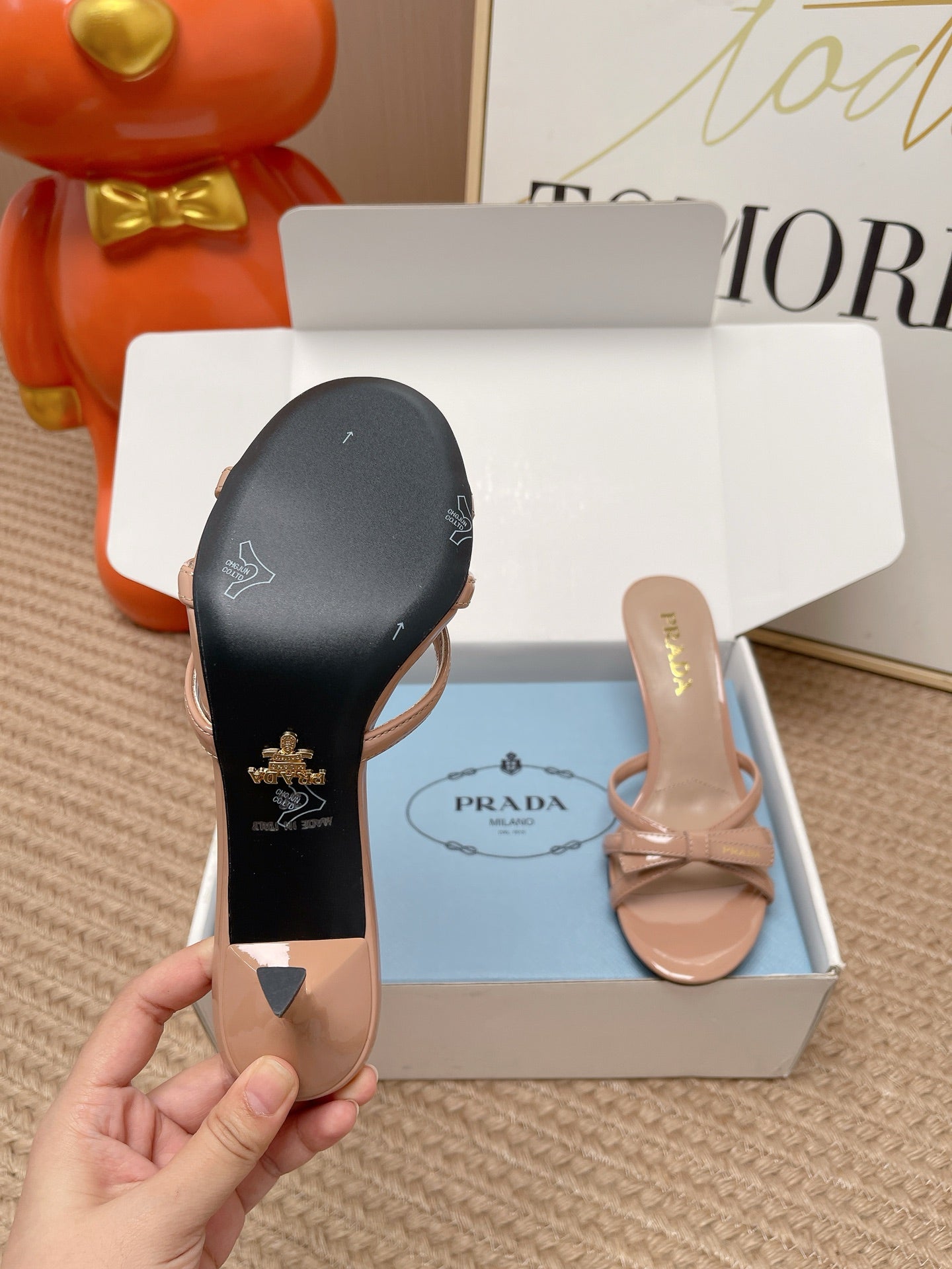 Prada 2026 Sandal 50mm Glossy Leather 854427