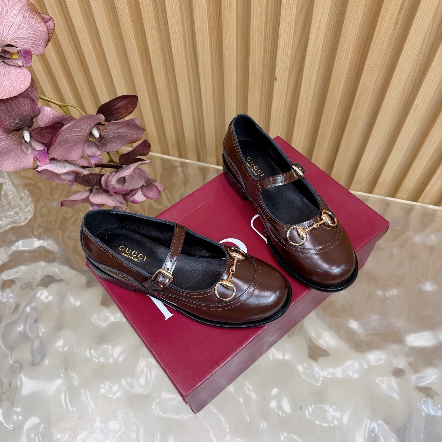 GG 26 Slip-on Dark Brown Sheepskin 589462