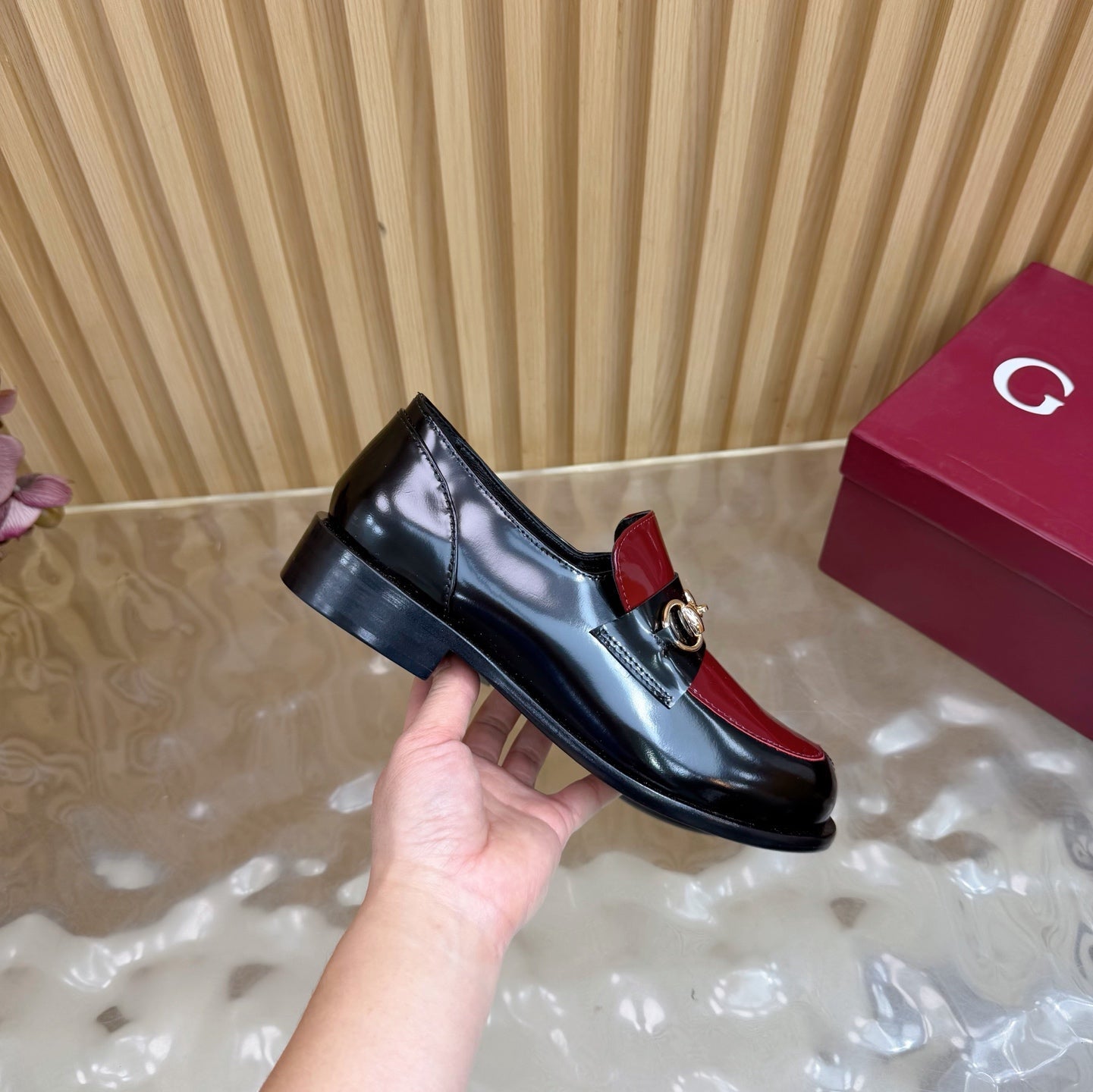 GG 26 Horsebit Loafers Black Red Sheepskin 589464