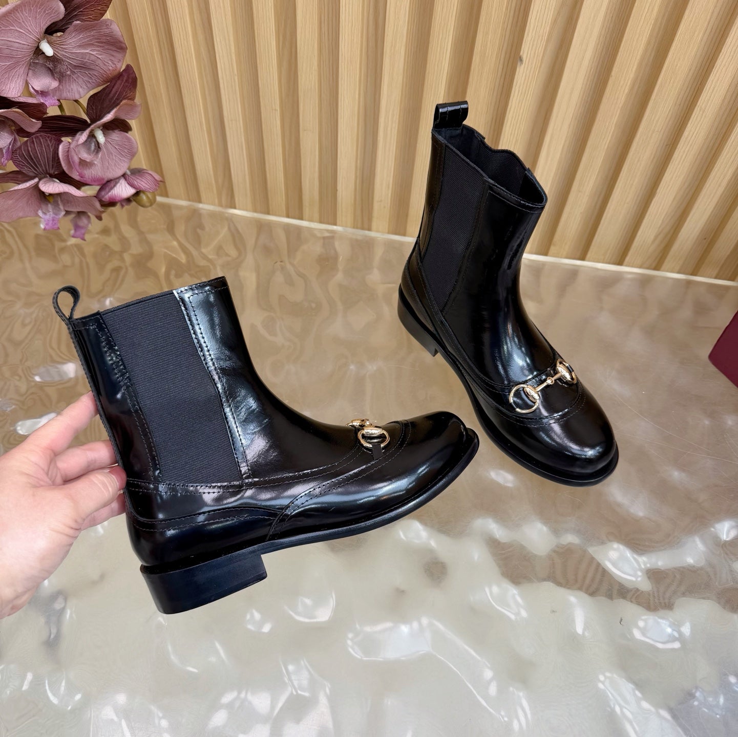 GG 26 Horsebit Martens Boots Black Sheepskin 589466