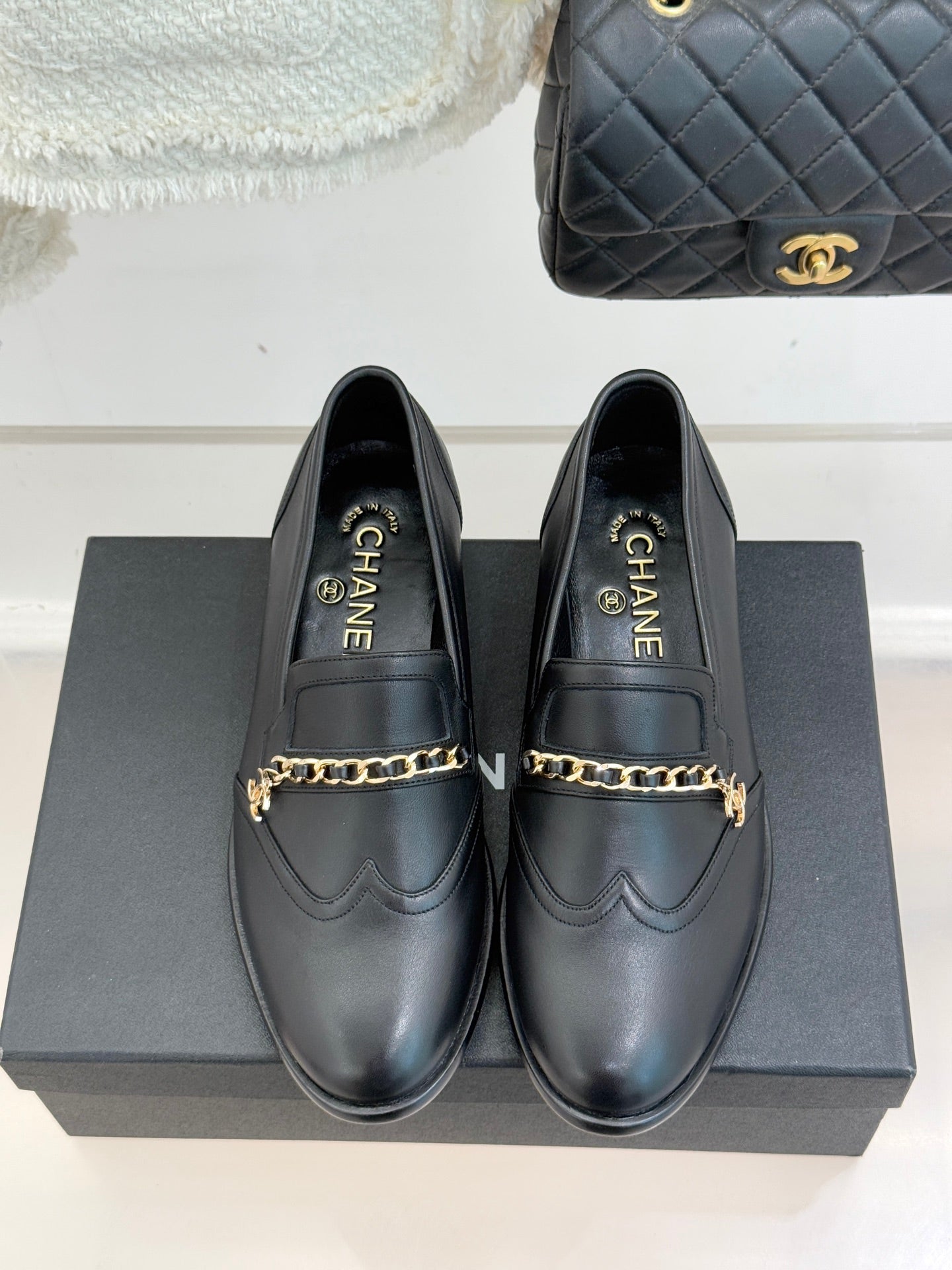 CC 26 Loafer Black Calfskin 610018