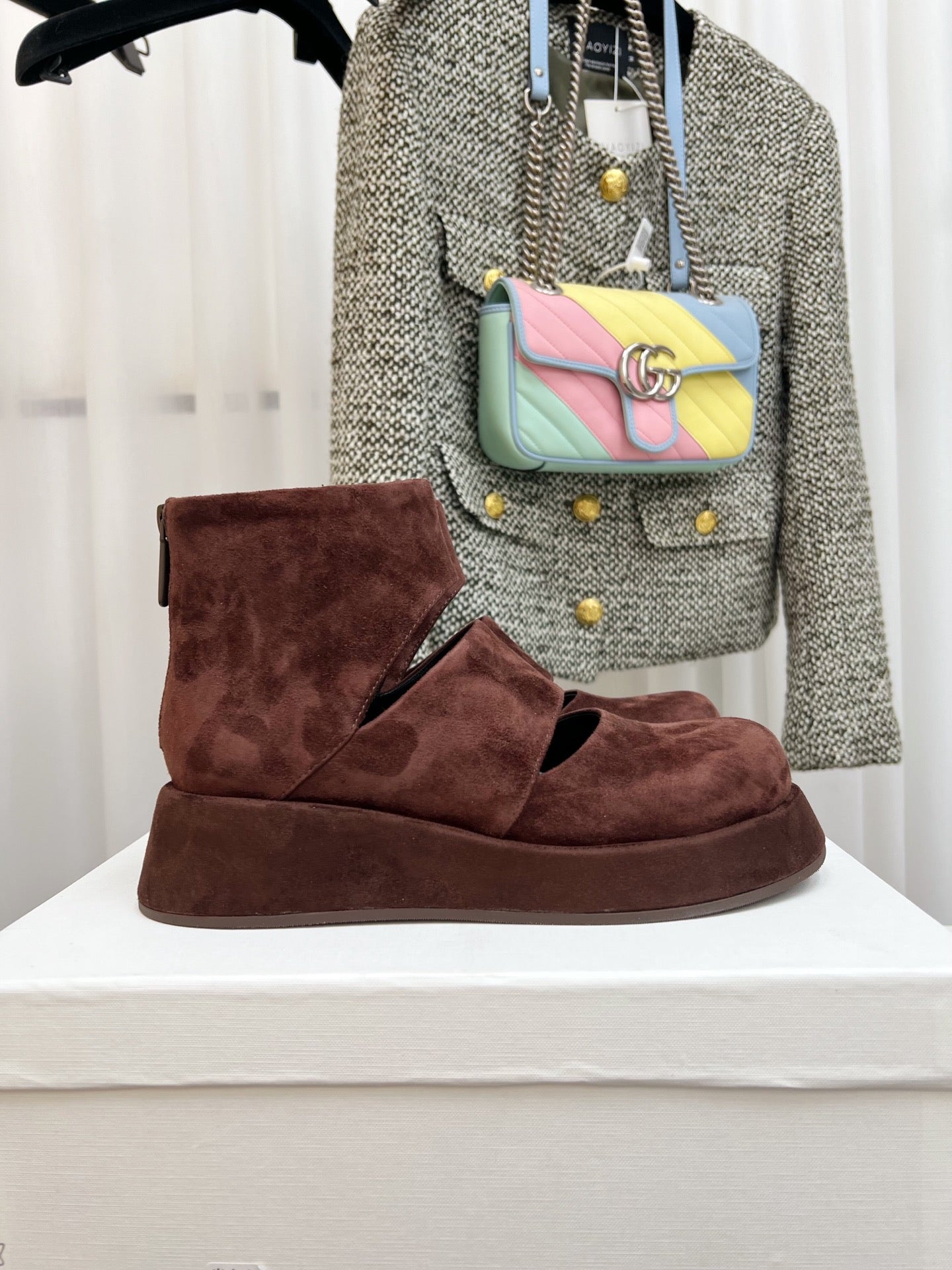 The Row 2025 Boot Coffee Suede Sheepskin 576056