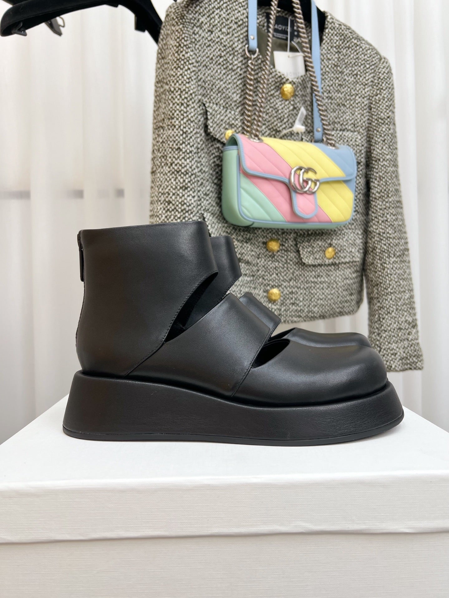 The Row 2025 Boot Black Sheepskin 576058