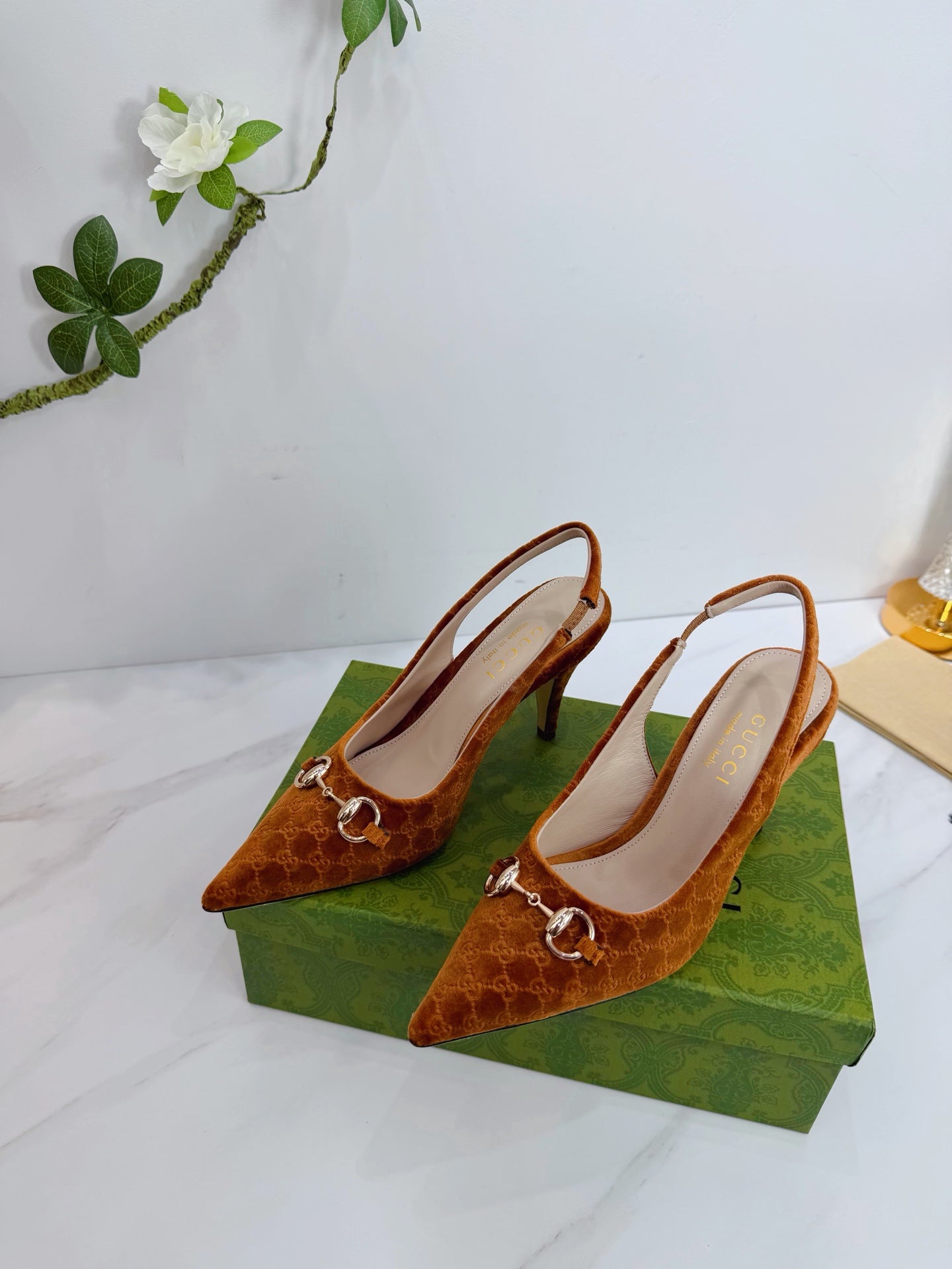 GG 26 Slingback Camel Brown Velvet 592421