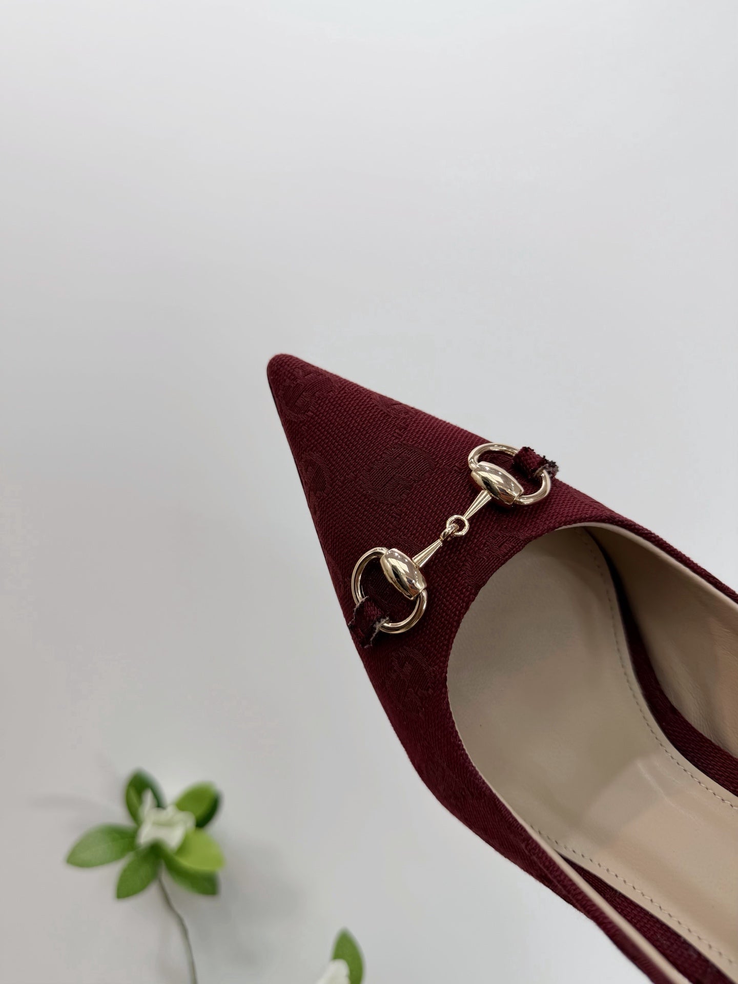 GG 26 Slingback Dark Red Fabric 592423