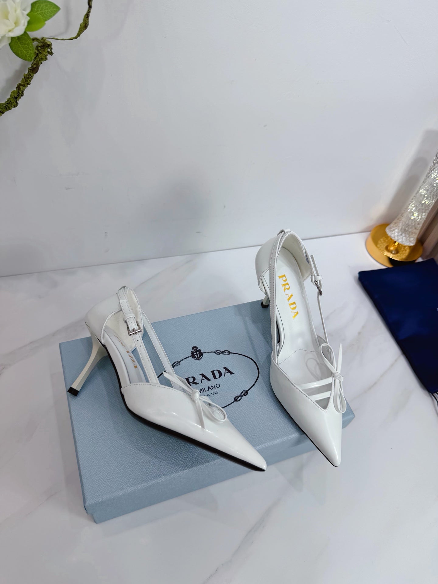 PRA 26SS Pumps 75 White Patent Leather 592346